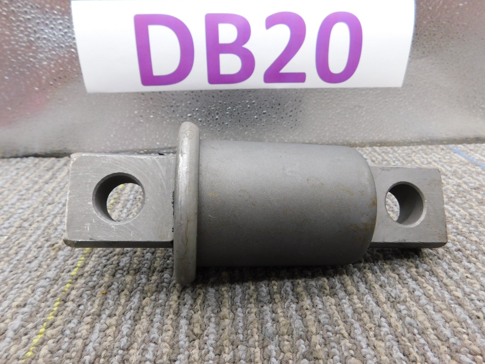 NEW PACCAR P52296 BUSHING-RUBBER CAN W/ANTI BUJE LAL TA 880230 PAT 6430774