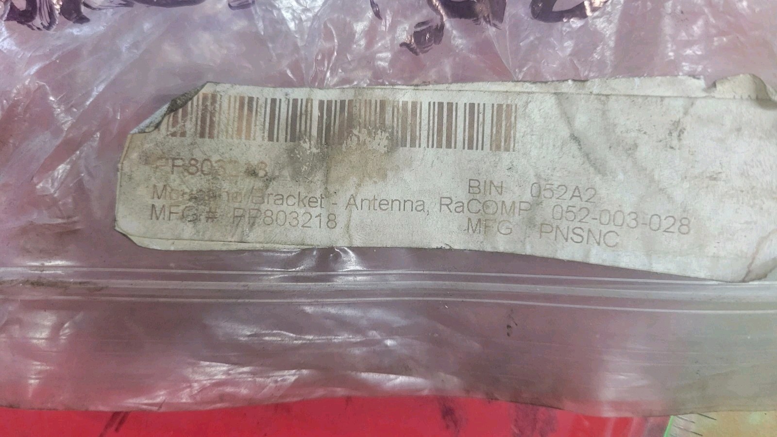 PP803218 GENUINE PANA-PACIFIC SIDE MOUNTING ANTENNA BRACKET NOS