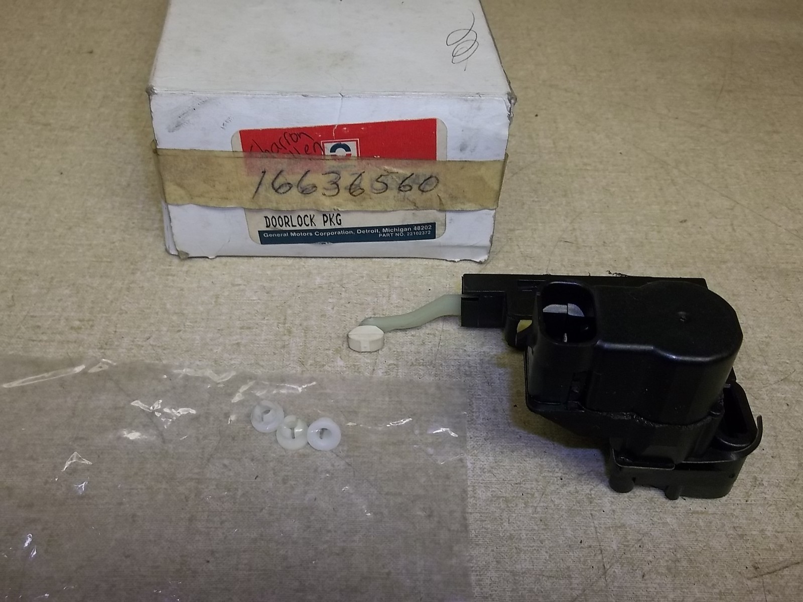NEW GM 16636560 Delco Door Lock Actuator *FREE SHIPPING*
