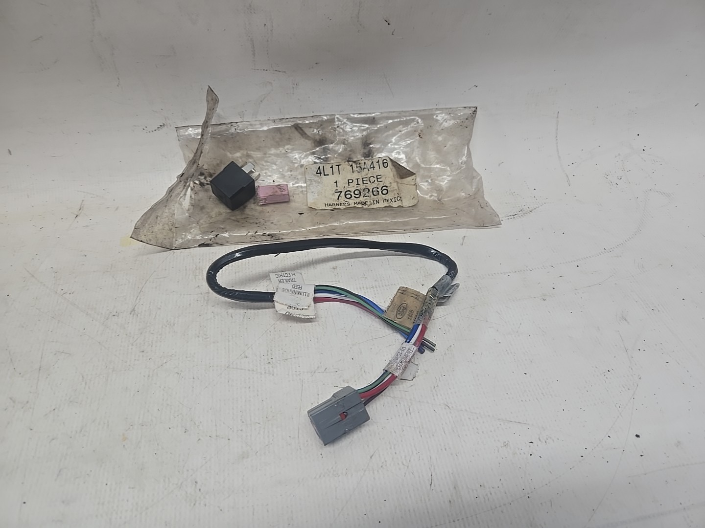Ford Expedition/ Navigator Trailer Tow Harness PN: 4L1T15A416AB. 769266