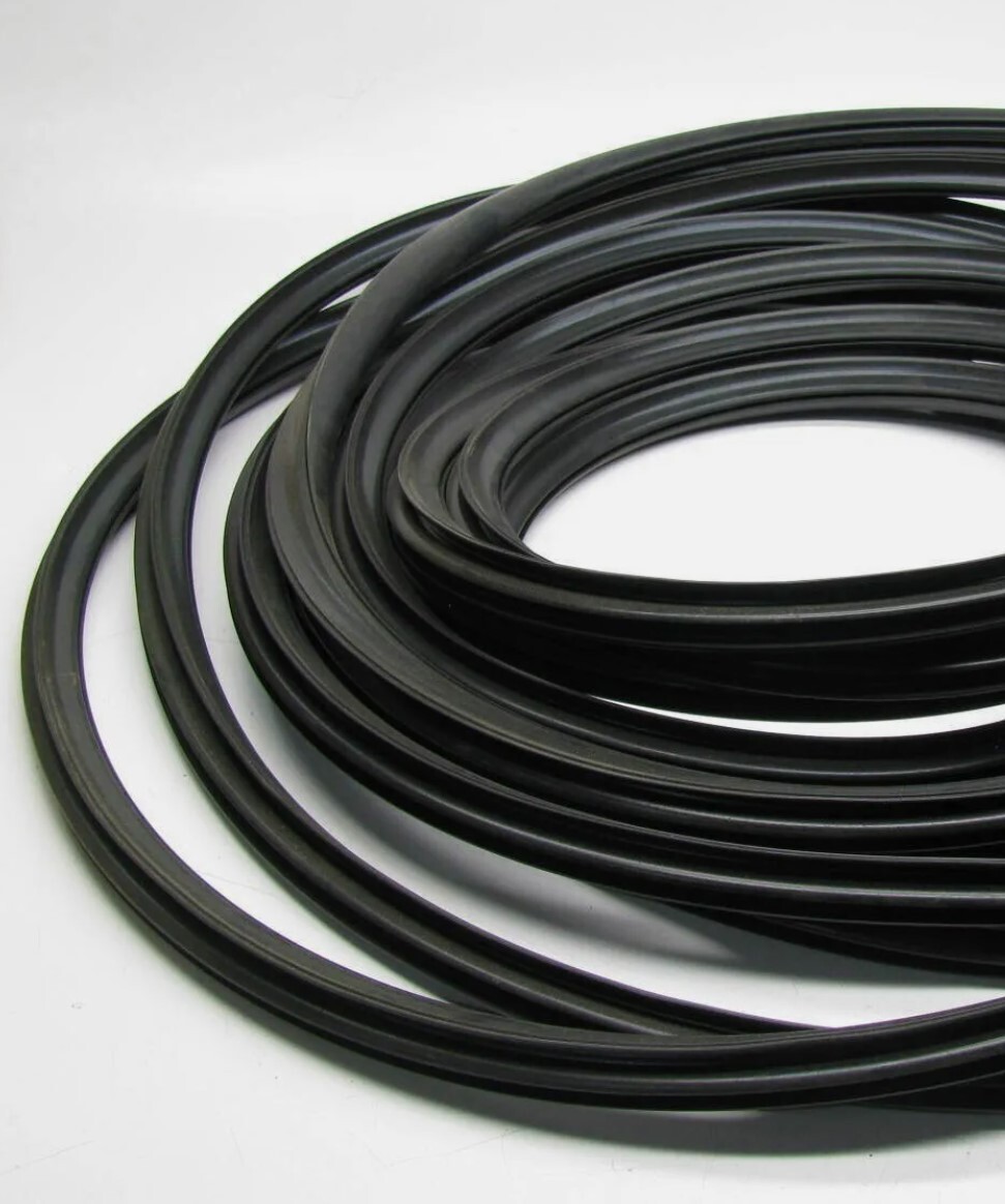 OSHKOSH MTVR 7 TON WINDSHIELD GASKET WEATHERSTRIP SEAL 5330-01-178-7174 1371120