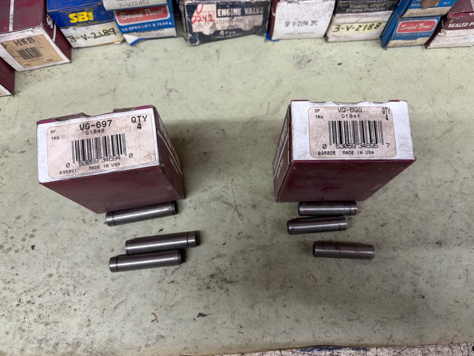 SEALED POWER VG698 VALVE GUIDES BOX OF 3