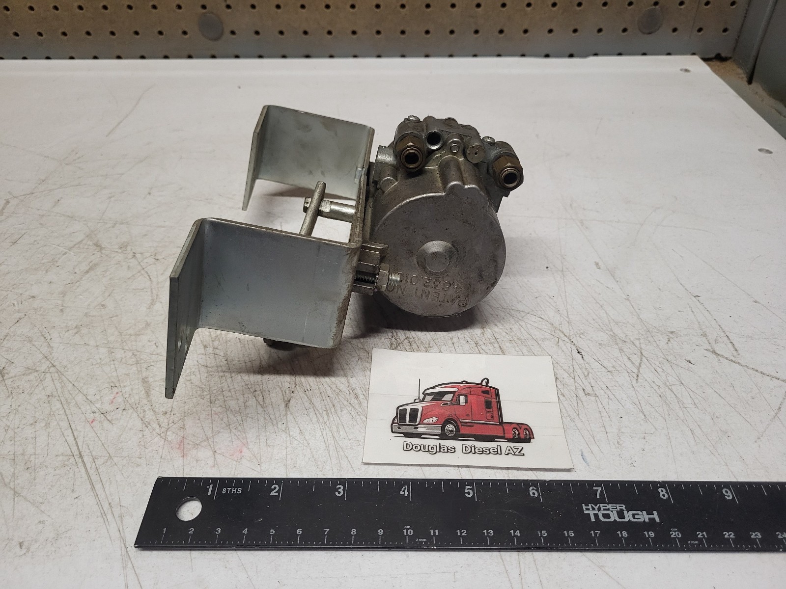 NOS – Vintage HP 100 Sprague Air Pressure Windshield Wiper Motor GS-2282 GS2282