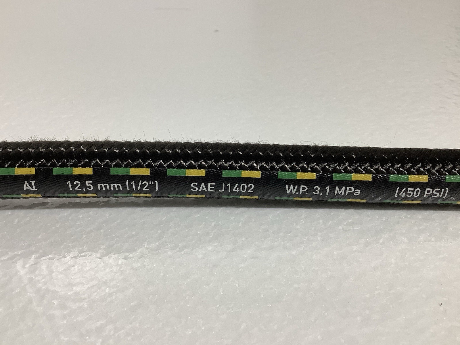 62ft, 1/2″ Parker 293-10 Transportation AI Air Brake Hose Tubing 450 PSI