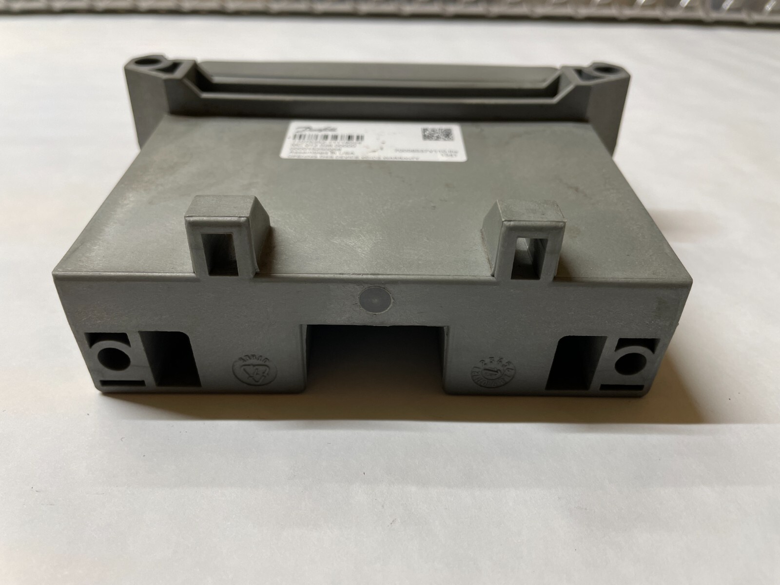 PLUS+1 CONTROLLERS SAUER DANFOSS MC 012 026 00000