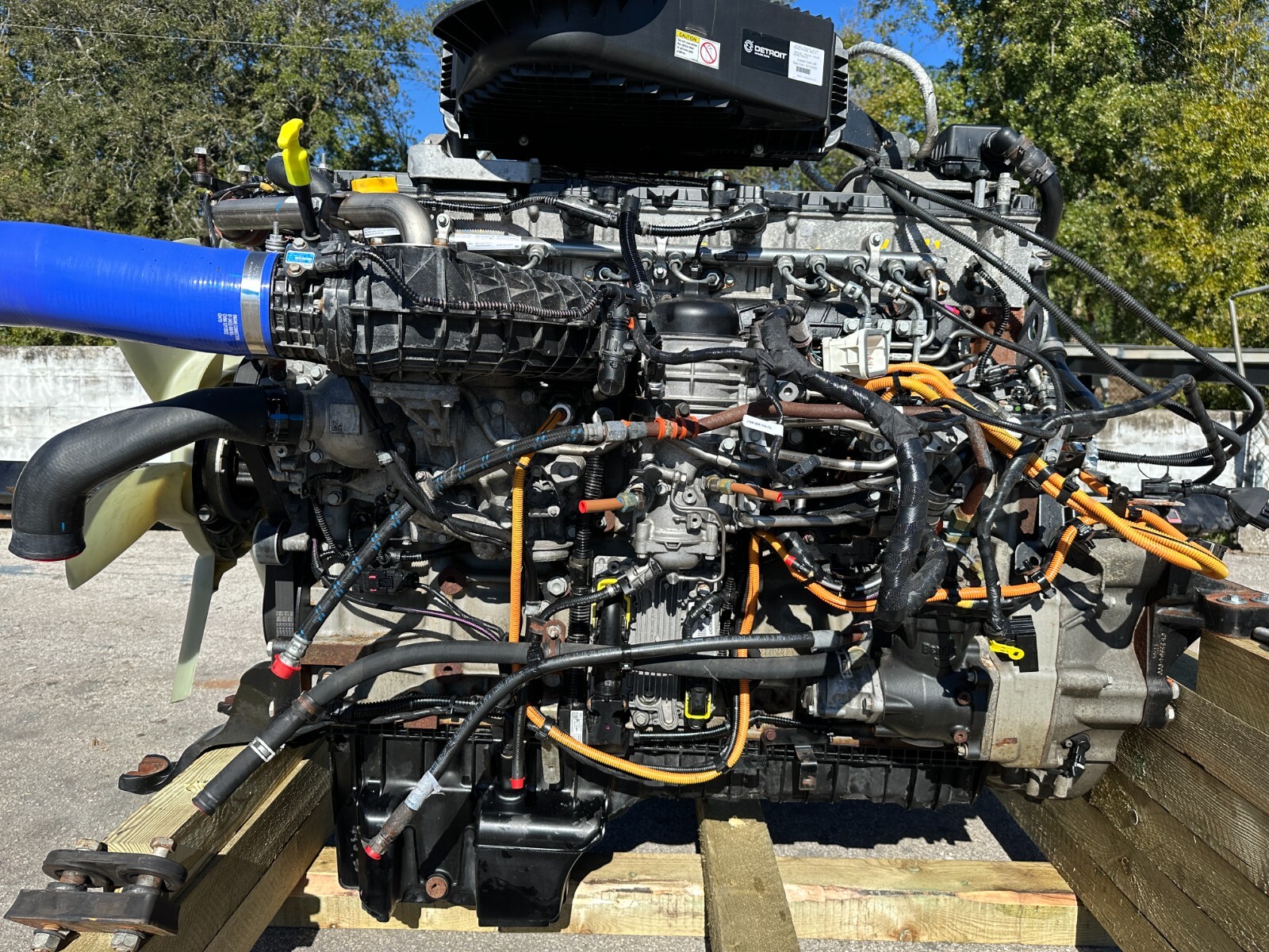 Freightliner Cascadia 126 DC DD13 Engine Assembly 42k miles on it 2024 OEM