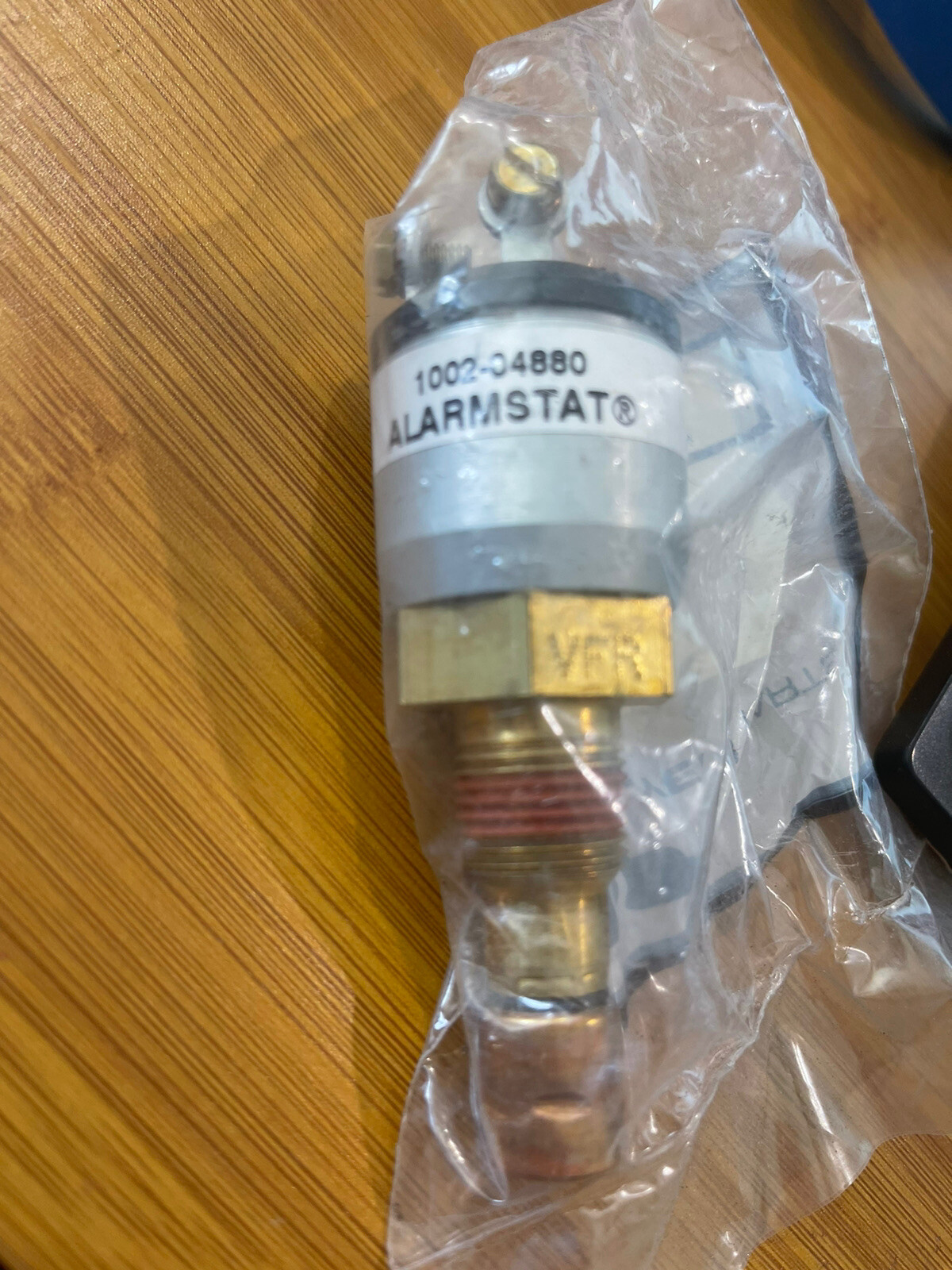 New Flyer part # 6337605 150 Degree. ALARMSTAT 1002-04880.