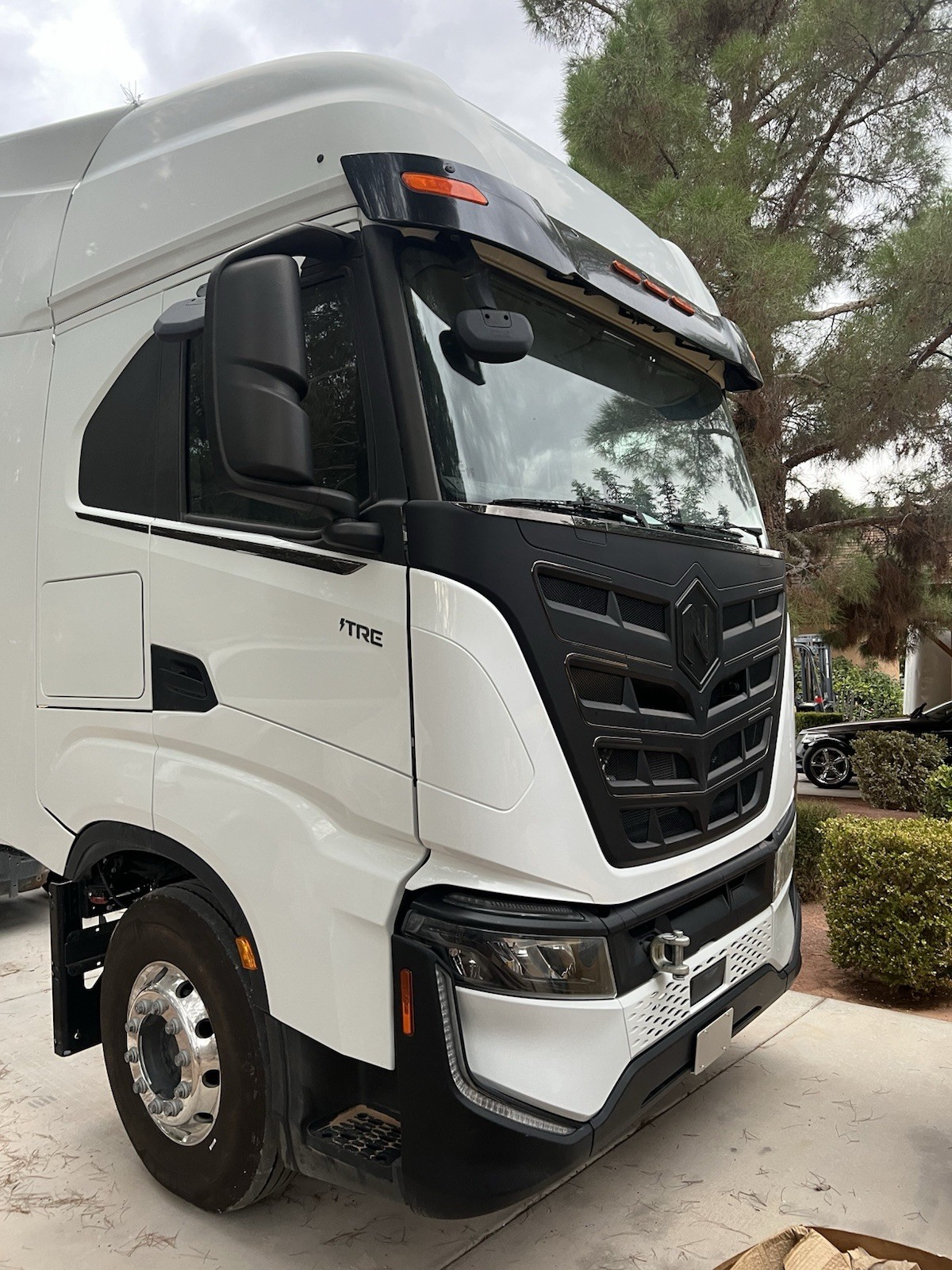 Nikola Electric Semi Truck For Parts