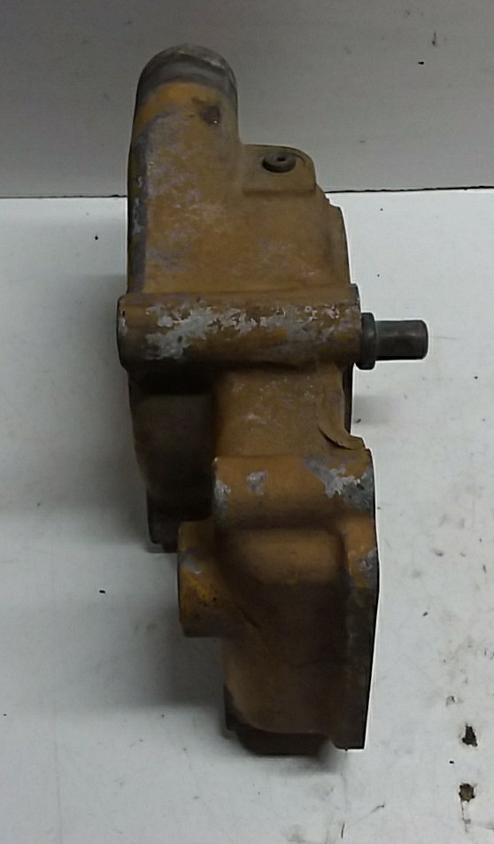 Caterpillar Thermostat Housing 9Y2586 Item #3311