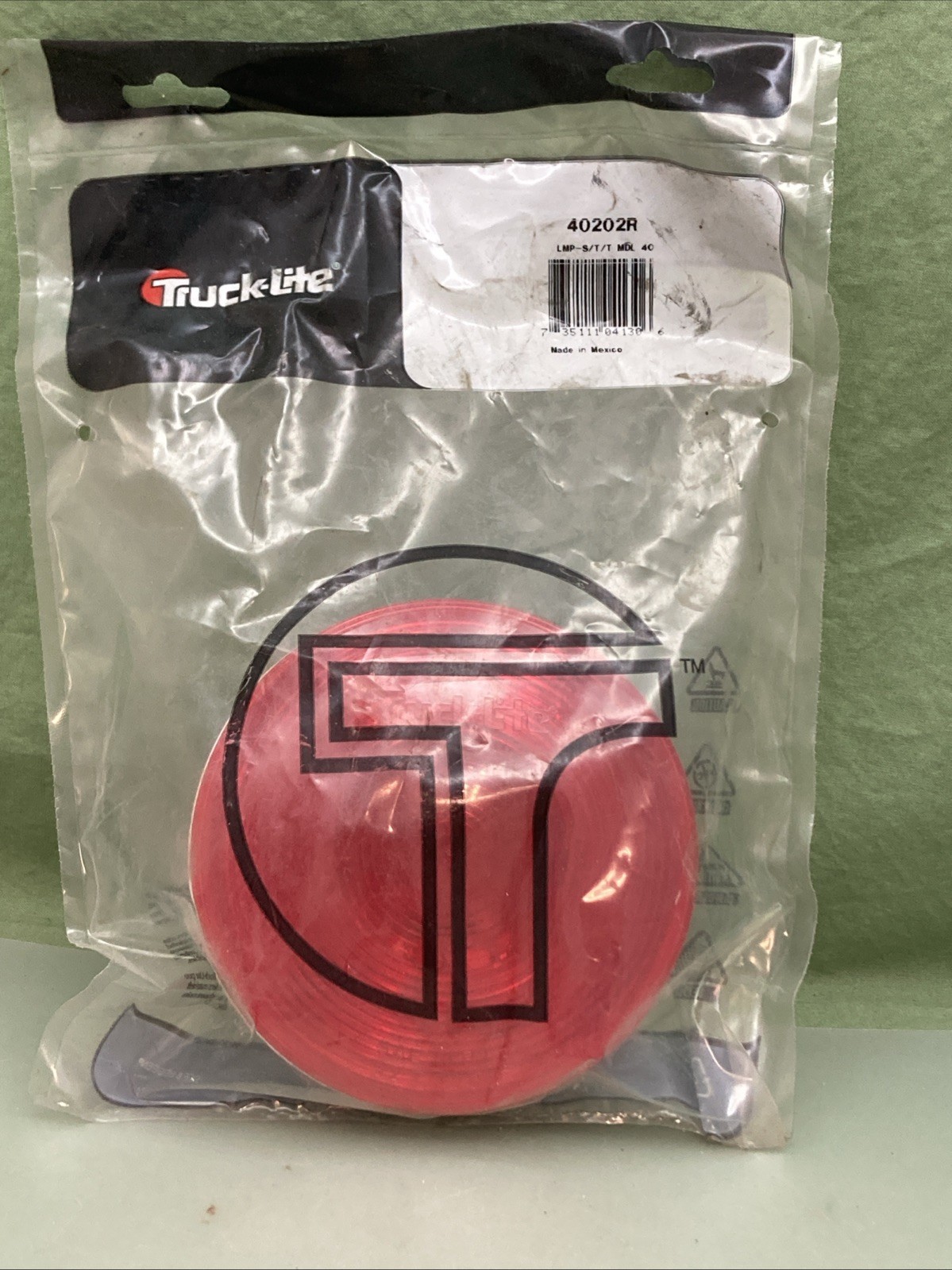 New Genuine Truck-Lite 40202R 40 Series, Lmp. Incan., Red, Round, 1 Bulb, Stop/T