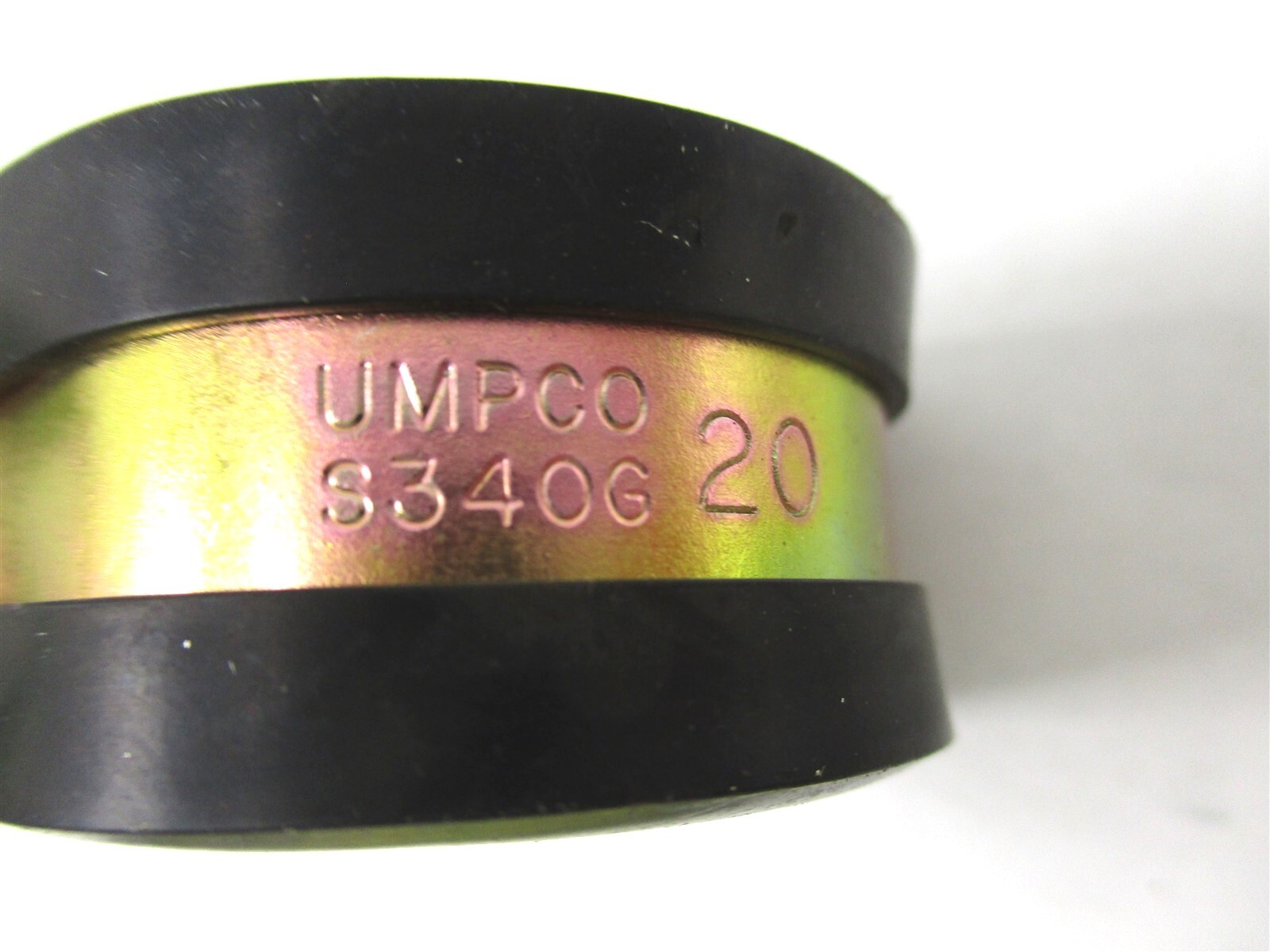 S340G-20 NEW LOT OF 10 UMPCO EPDM CUSHION CLAMP 1-1/4″ x 3/4″ 3/8-BOLT (QTY-10)