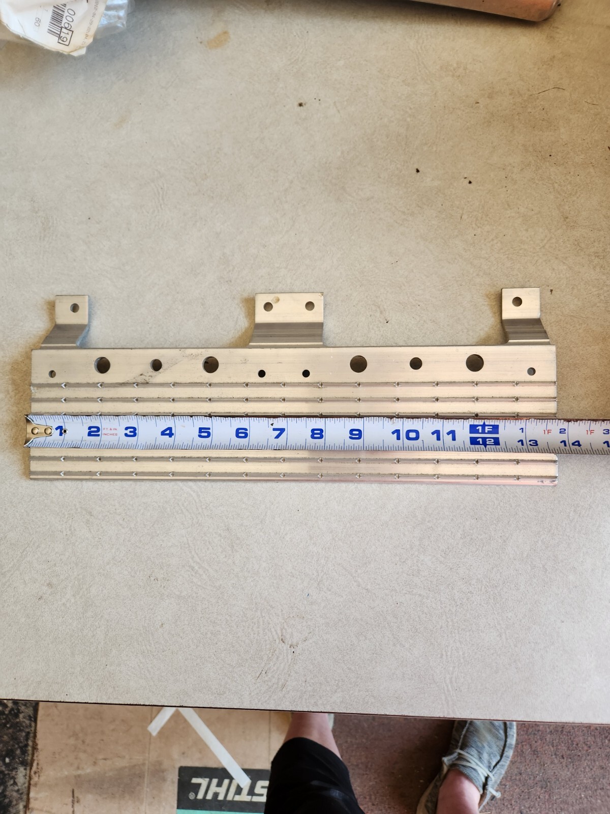 Freightliner 22-44401-000 Support, Side, Deck Plank 2 Tread