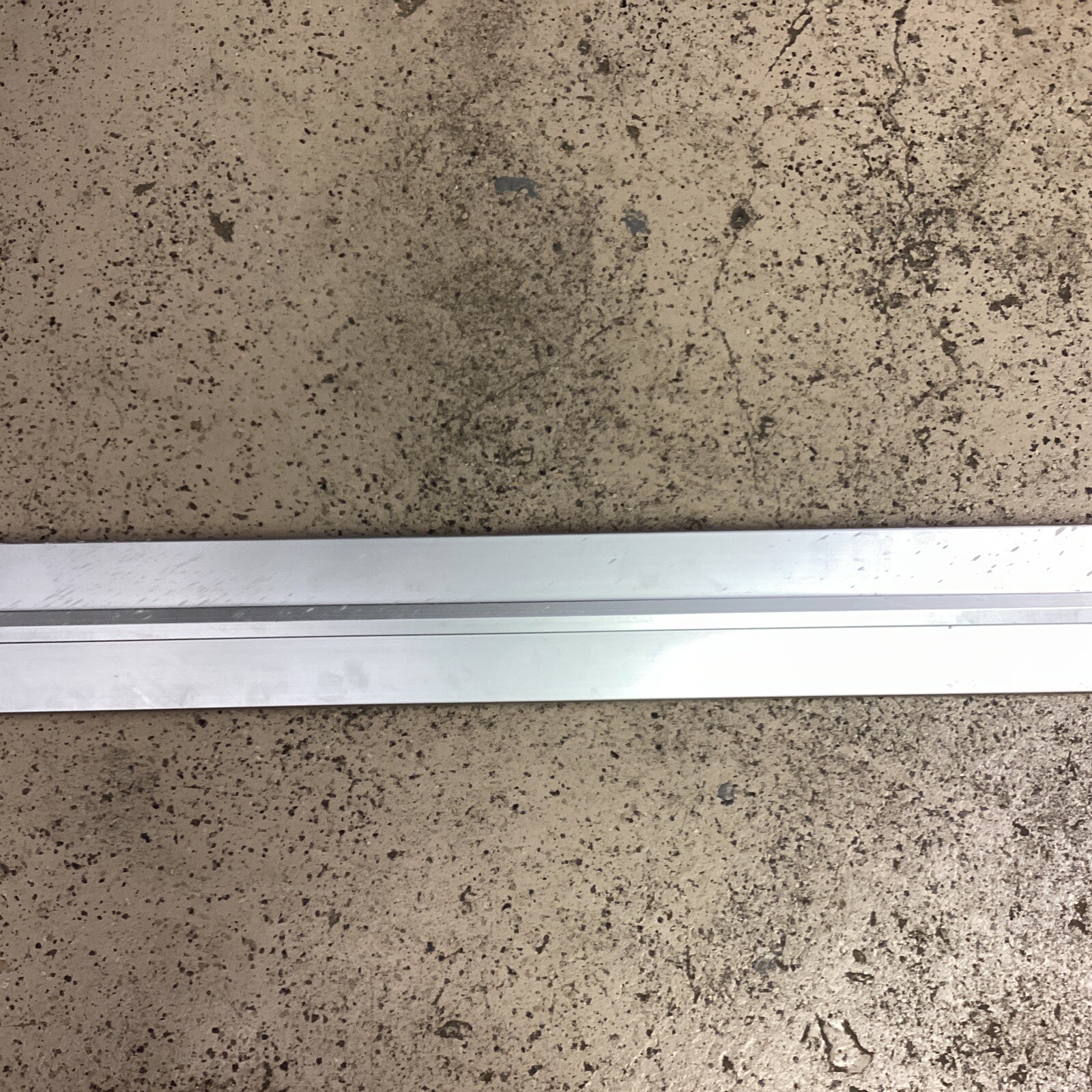 MCI Gillig Coach Charter Bus Rub Rail Assembly Rear Service Door 3L-20-429