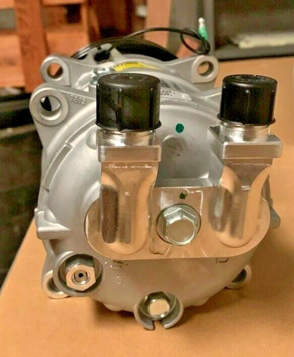 Thermo King V-300 Max 12V Compressor 102-570 102-0572