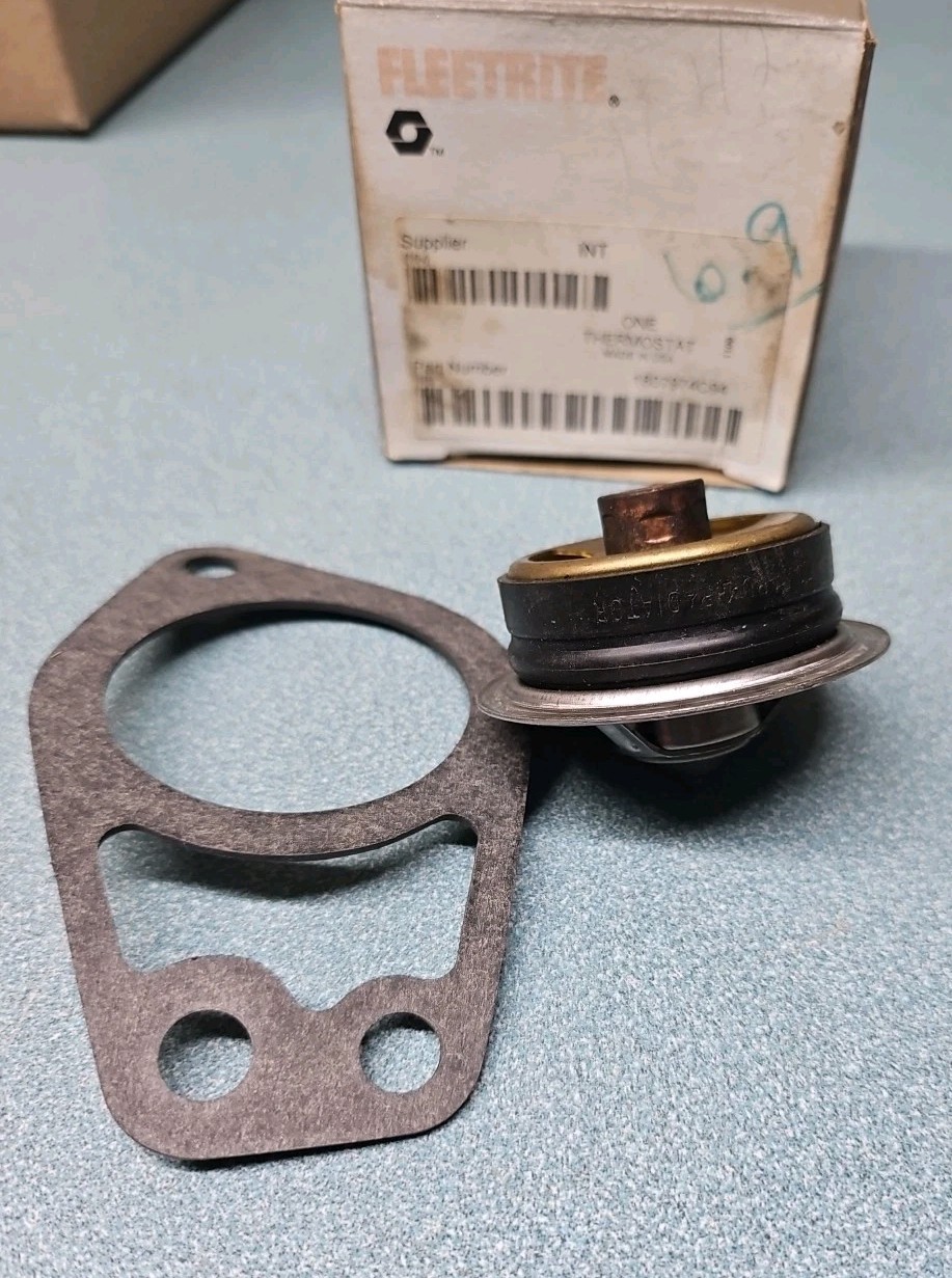 International Fleetrite Thermostat 1807974C94