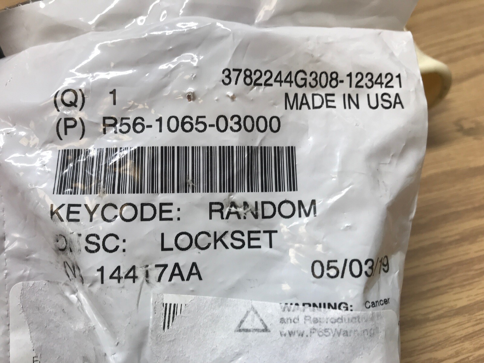NEW OEM SET of KENWORTH IGNITION and CAB DOOR LOCKS LOCKSET w/ 2 LARGE KEYS