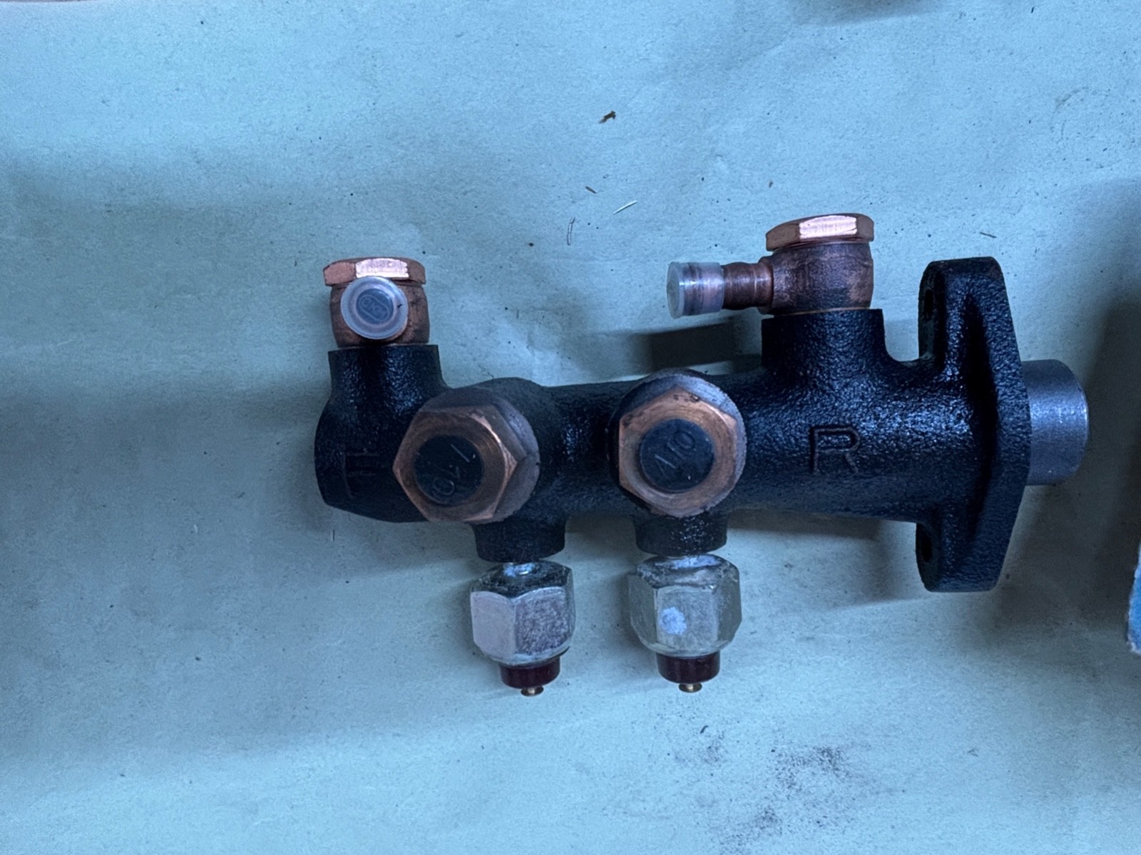 RAYBESTOS MC36416 MASTER CYLINDER 9W 1969 -1973 TOYOTA CORONA 1969-1971 MARK II