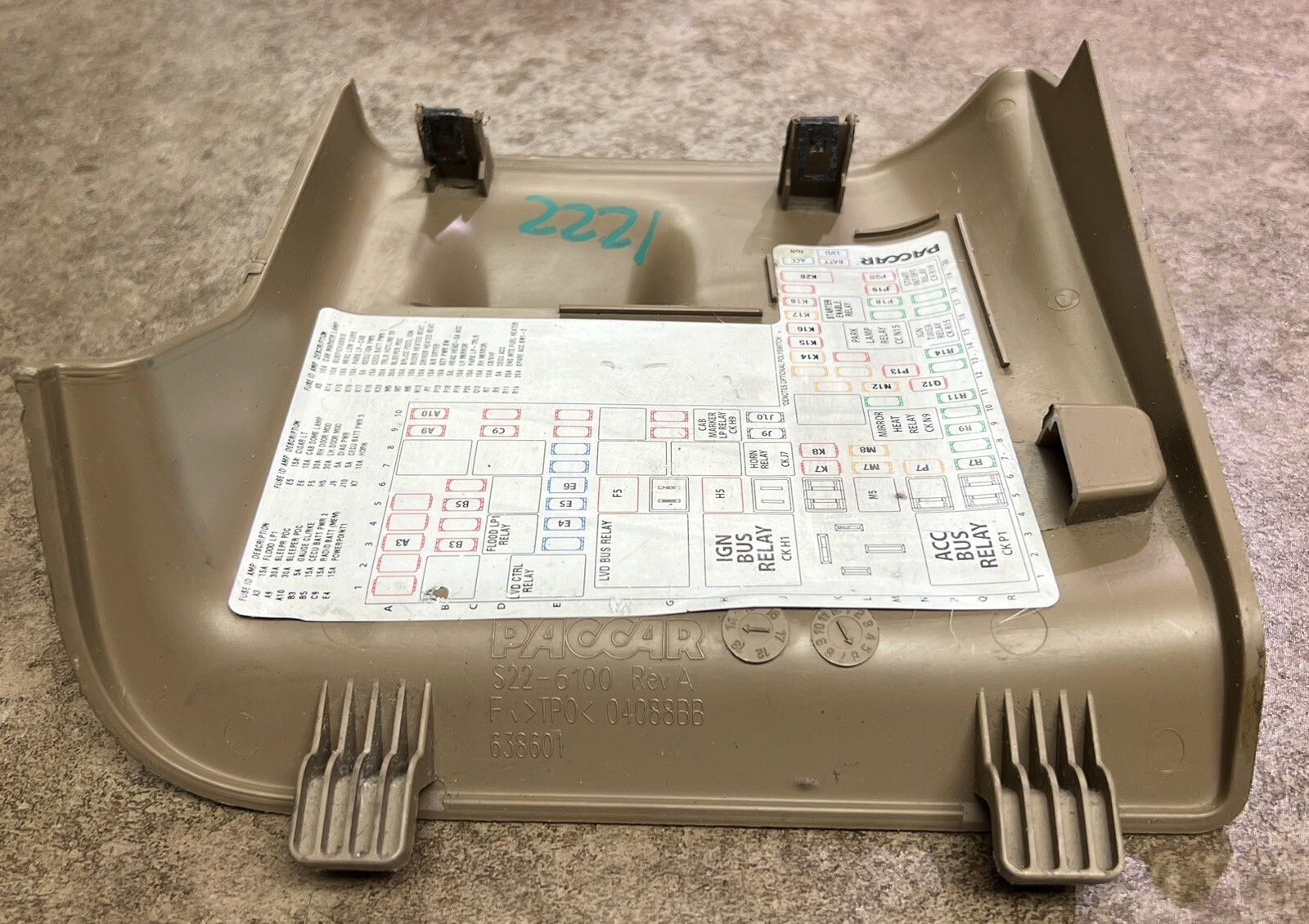 Paccar KW Fuse Cover Dash Panel S22-6100 / 04088BB *Ready To Ship*