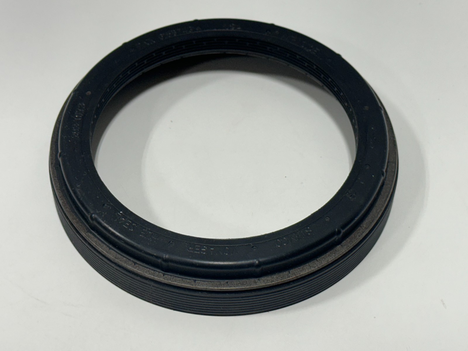 Stemco 393-0173 Voyager Volvo Hub Seal new Made in USA missing original box
