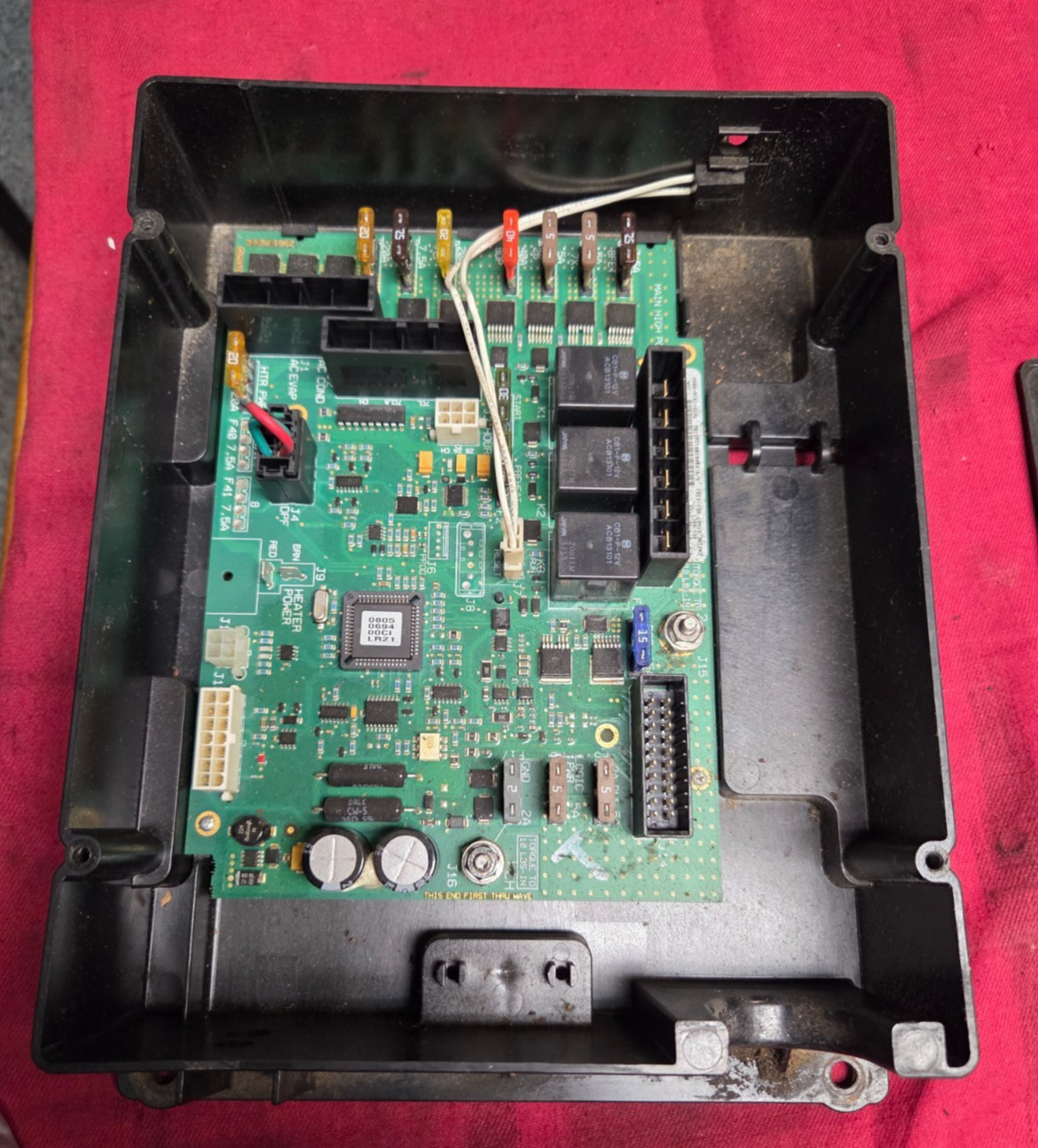Thermo king CONTROL/INTERFACE board, TRIPAC apu, Power Module , 1 MOUNT BROKE