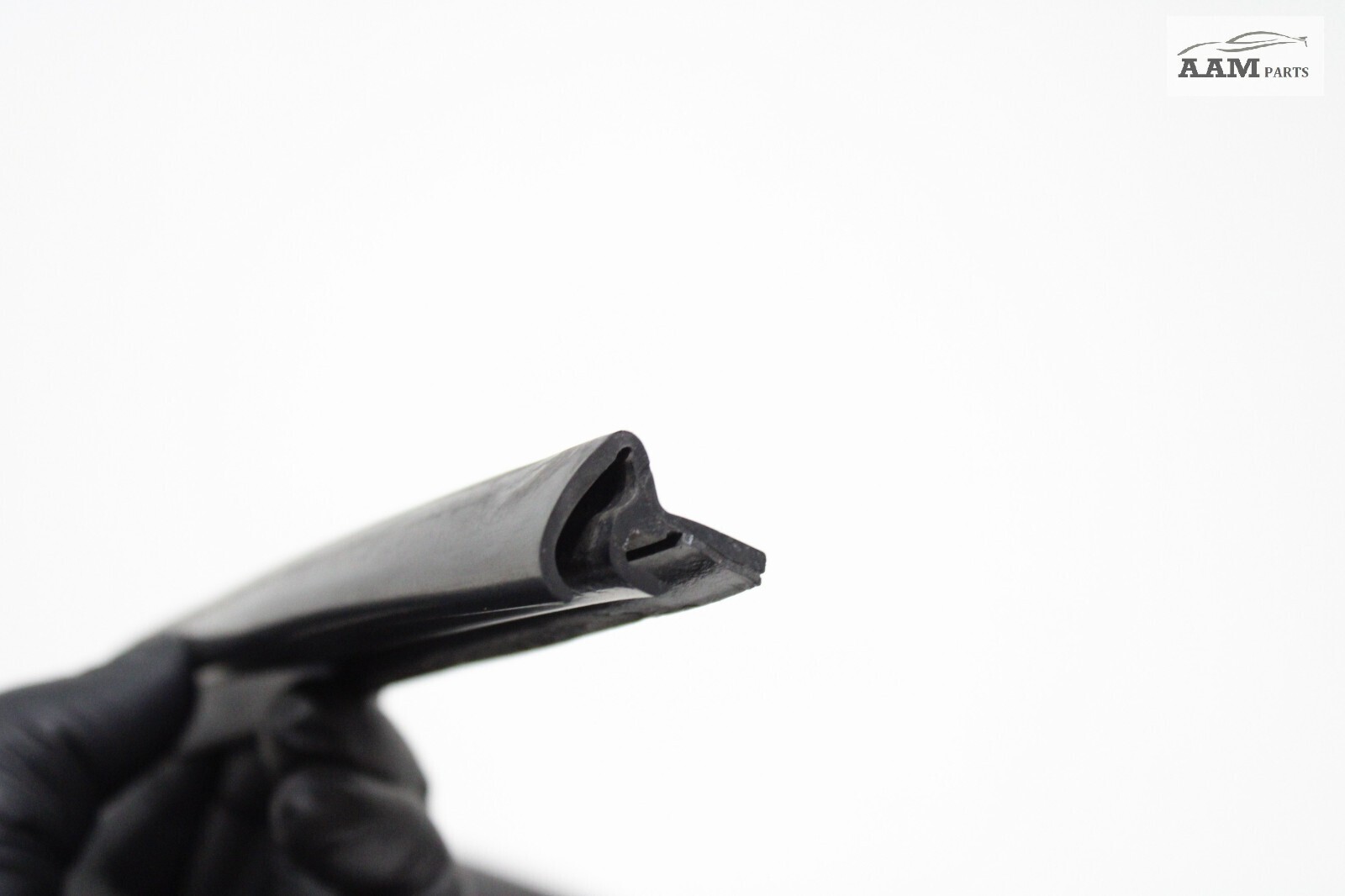 2018-24 FREIGHTLINER CASCADIA FRONT RIGHT PASSENGER SIDE WEATHERSTRIP SEAL OEM
