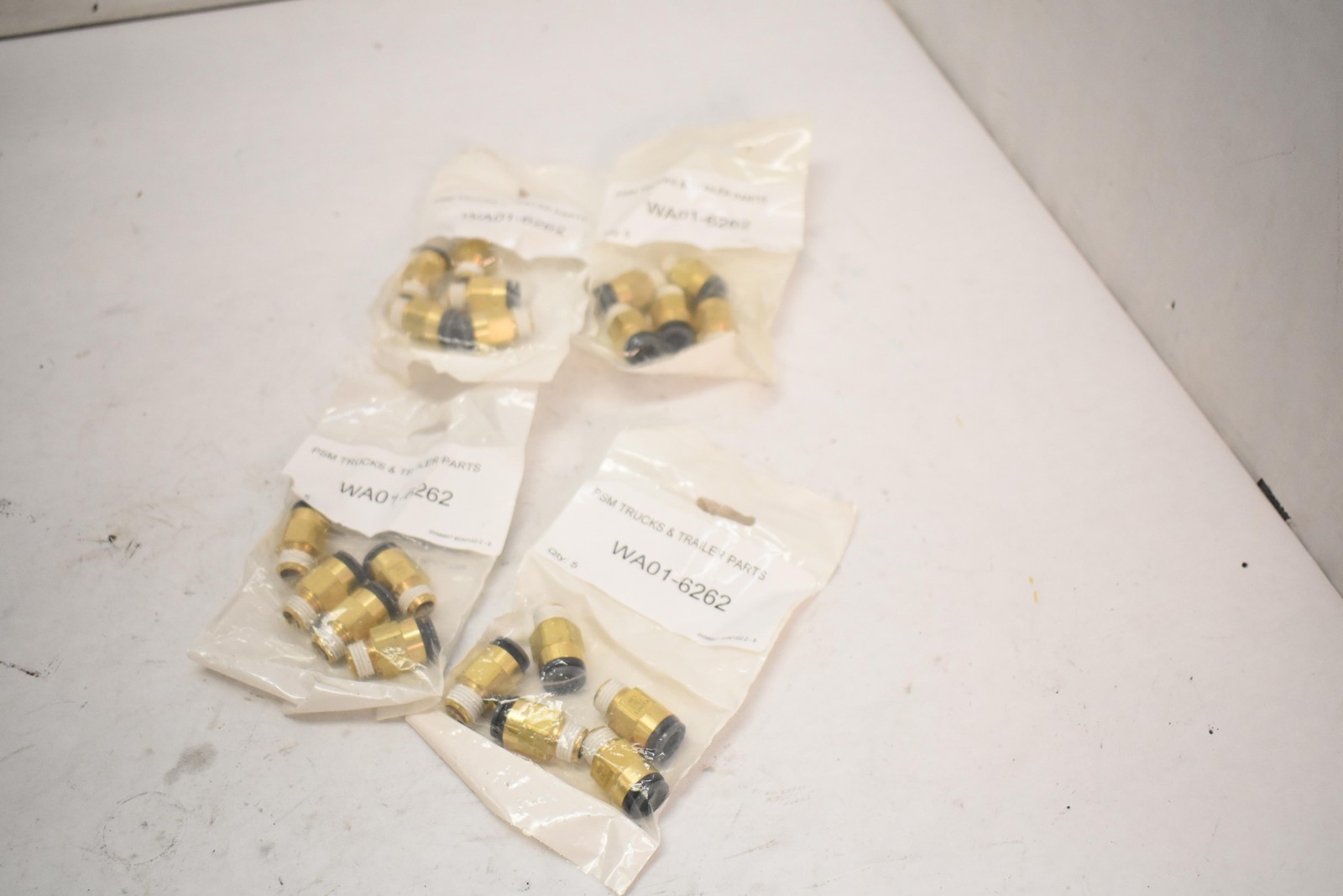 PSM Trucks & Trailer Parts WA01-6262 Brass Air Line Fittings 20 Piece Bulk