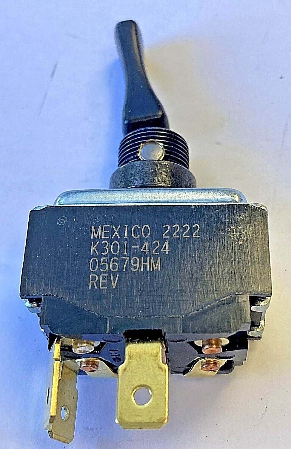 ~NEW GENUINE OEM PACCAR KENWORTH JAKE BRAKE TOGGLE SWITCH ~~ K301-424