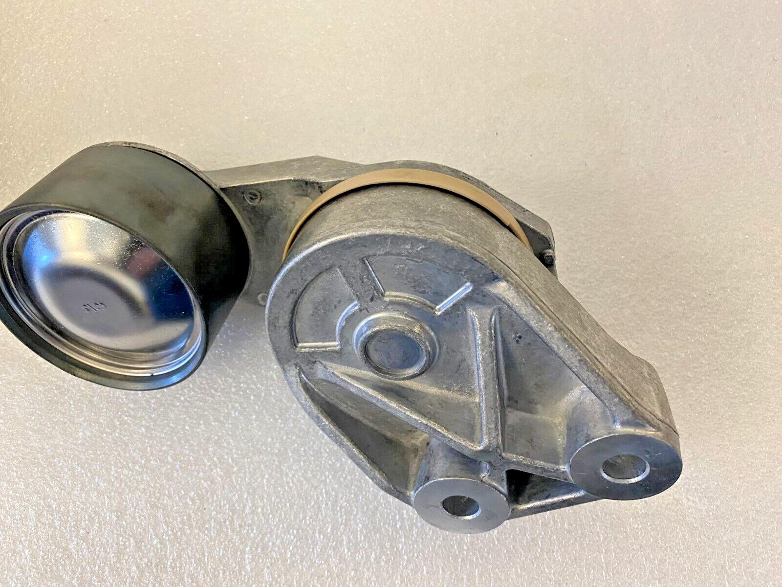 Volvo D13 a/c belt tensioner 23669027 DAYCO Made in Italy