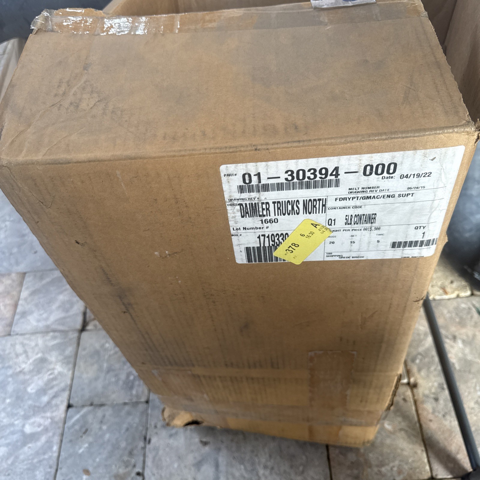 FREIGHTLINER 01-30394-000 Engine Mount Support Iron