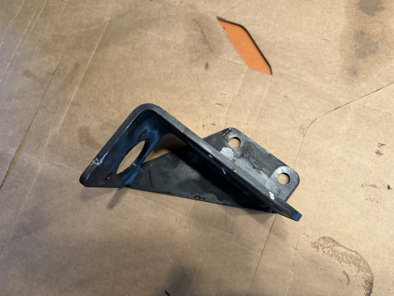 2006 DETROIT 60 SERIES DIESEL ENGINE COMPRESSOR Bracket P23532218 OEM