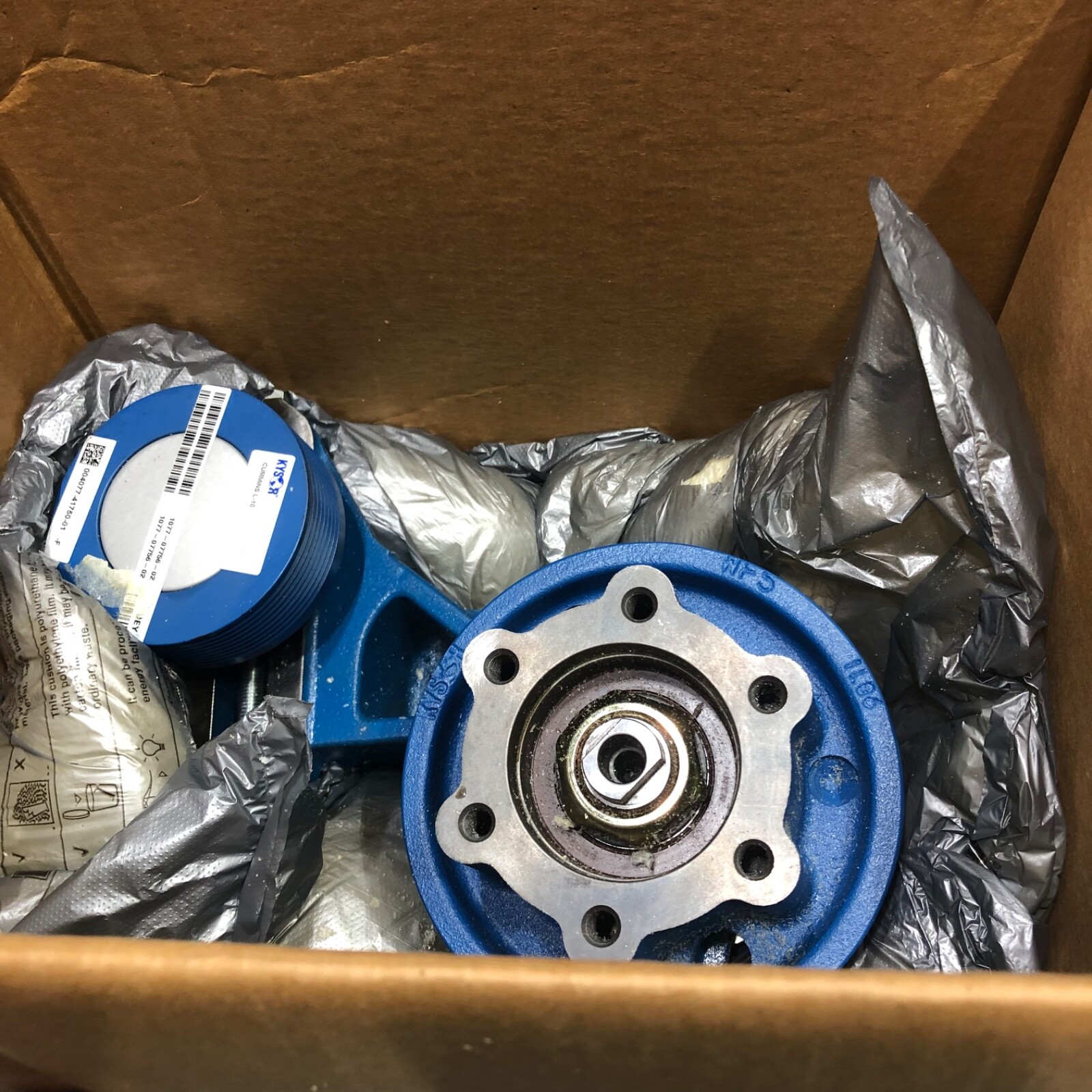 BorgWarner Fan Clutch Hub Assembly w/ Bracket For Select Cummins L10 M11 Engines