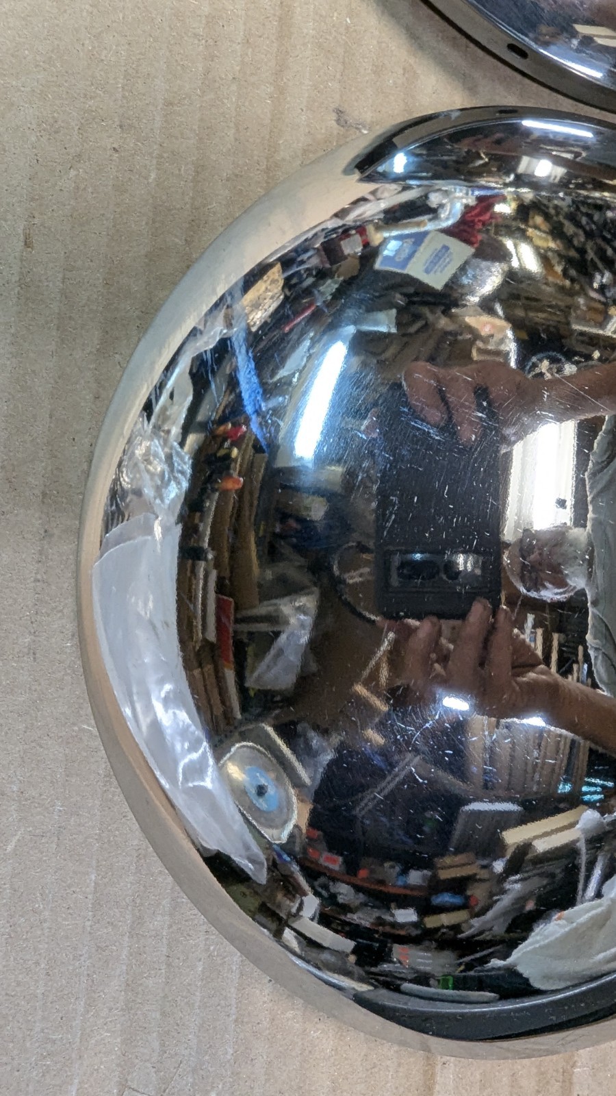 PETERBILT-Roadmaster Style 204 Chrome Front Hub Cap w/5 Notch Cutout (3/8″ Lip)