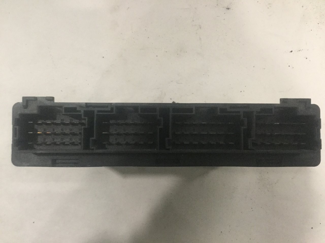 2008-2011 Freightliner CASCADIA Cab Control Module CECU – Used | P/N A0024466202