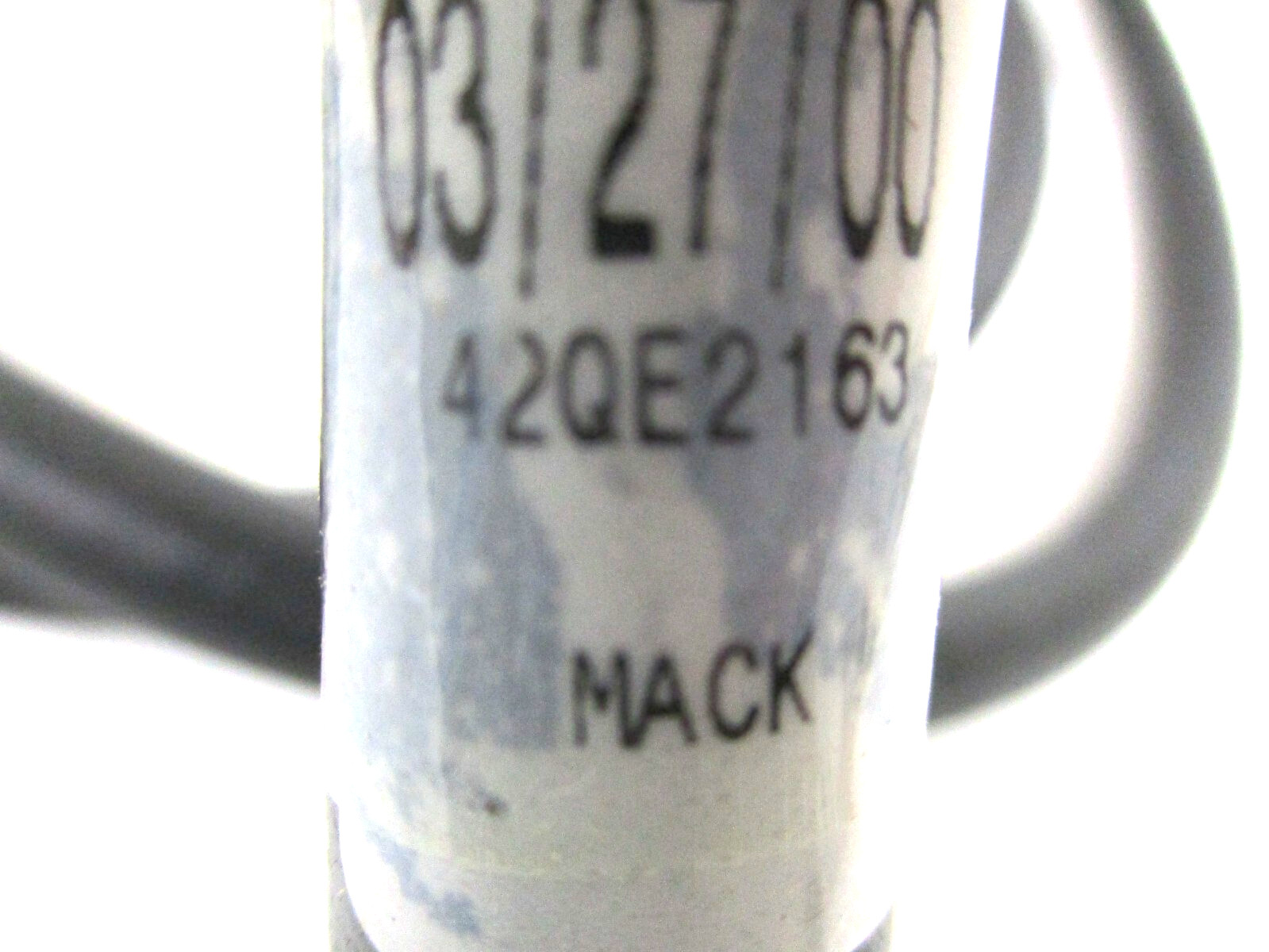 42QE2163 NEW GENUINE MACK TRUCK AC HOSE DRIER TO EXPANSION VALVE