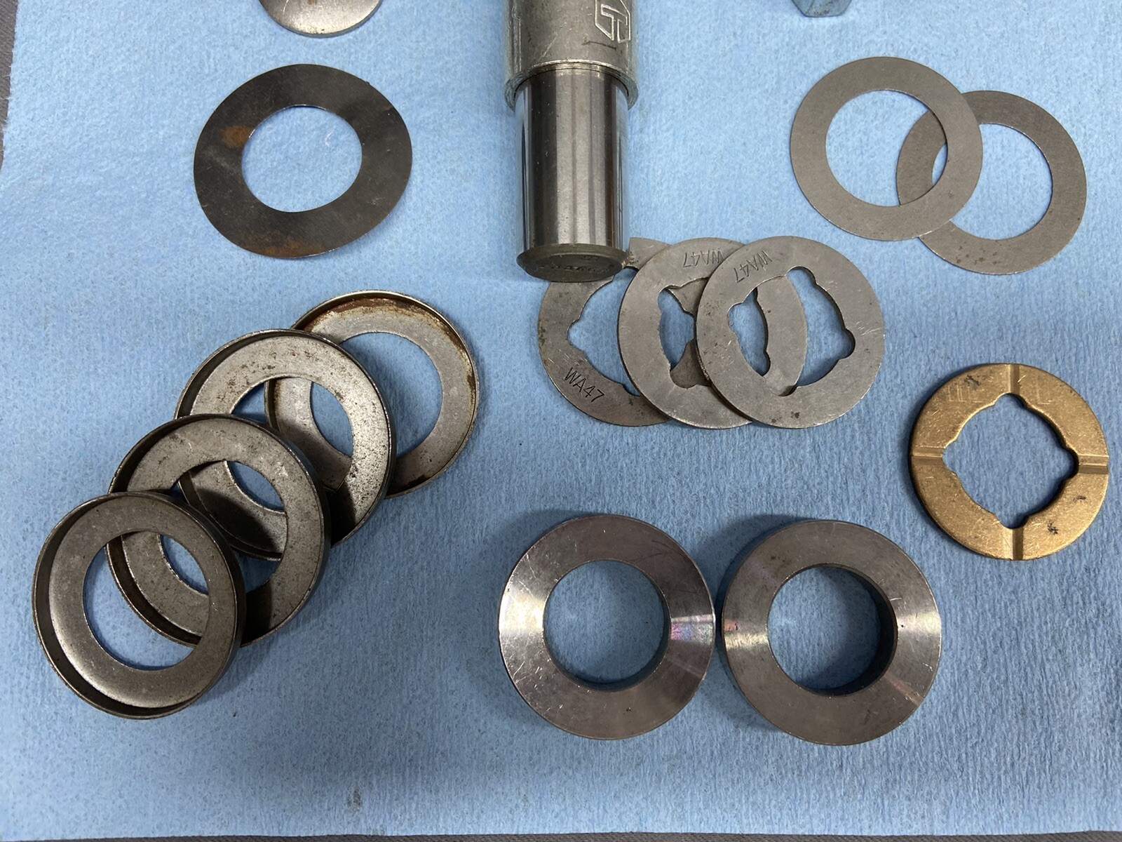 Federal Mogul-Moog 8468B Steering King Pin Set