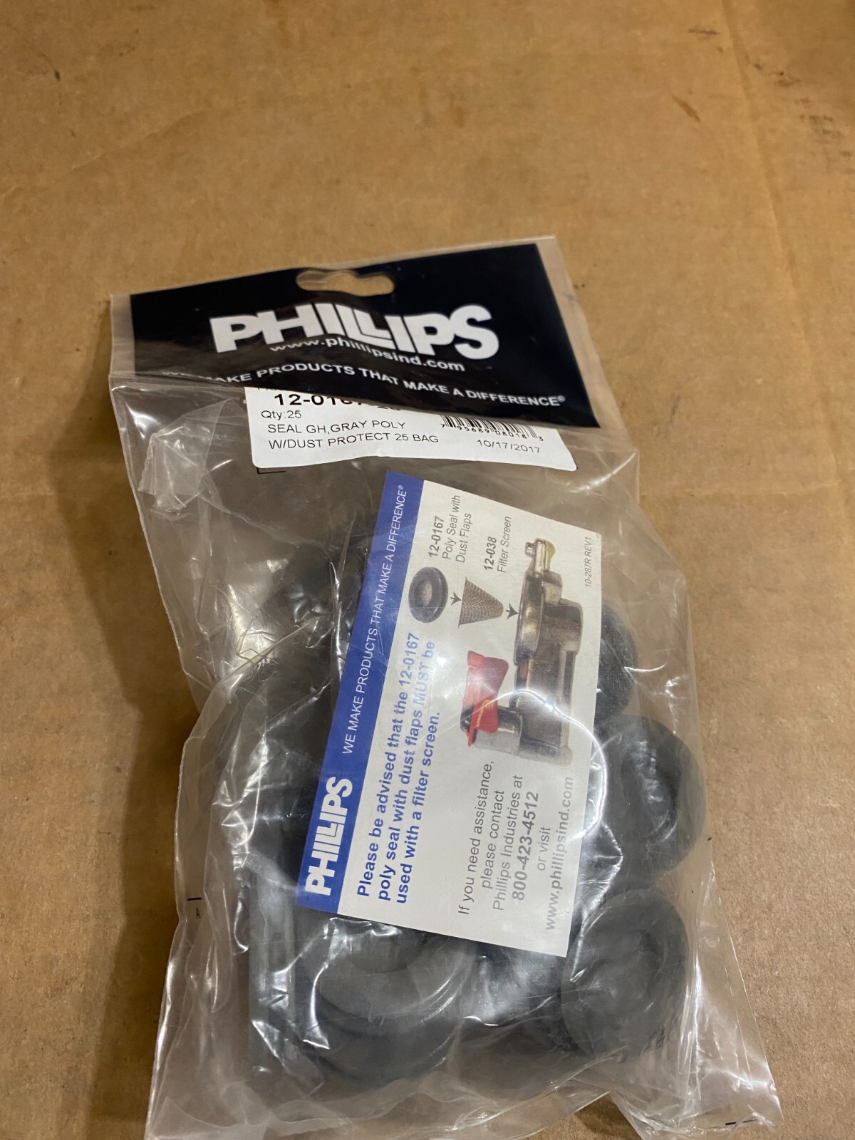 Phillips Gladhand Seal with Dust Flap Polyurethane Black 12-0167-25 (25-Pk)