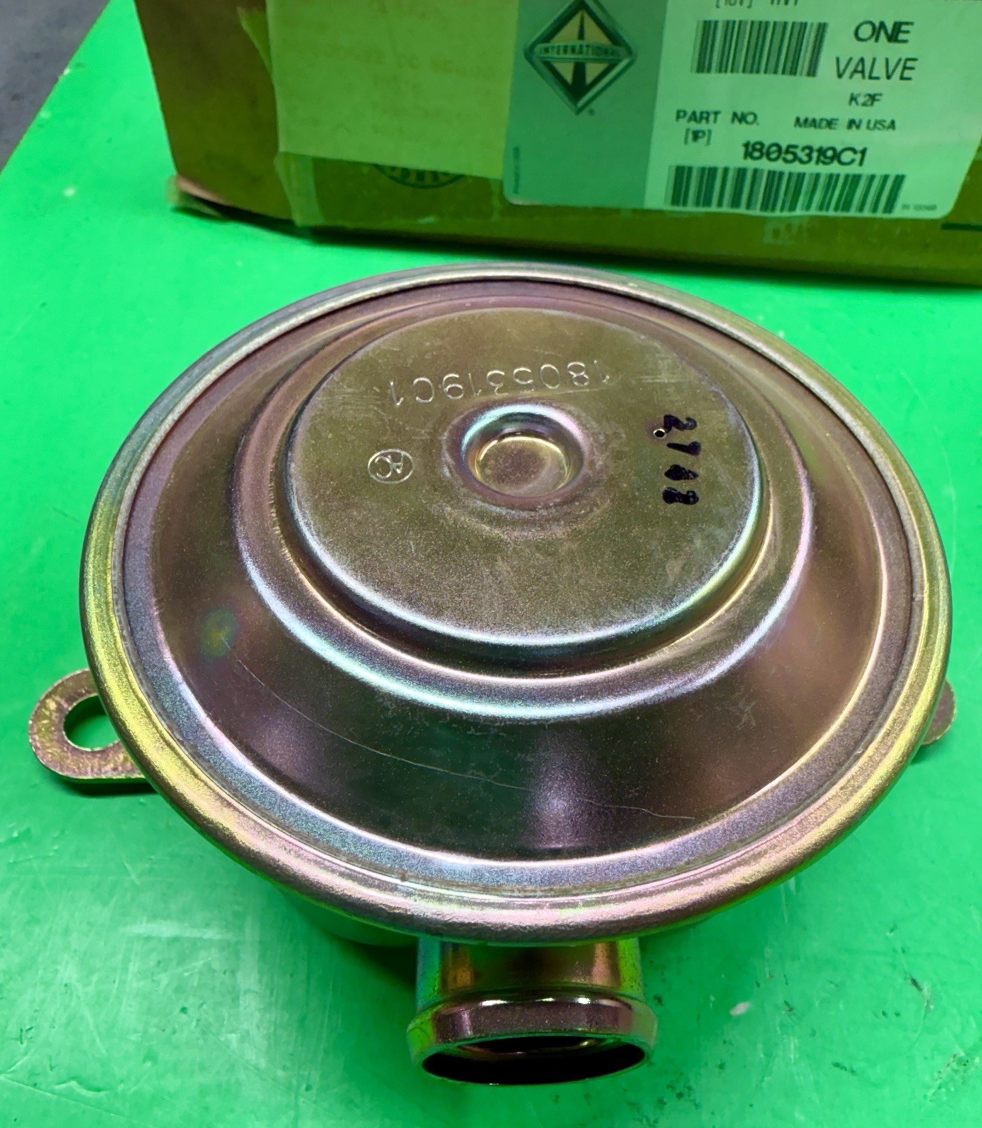 INTERNATIONAL 1805319C1 CRANKCASE VENT PRESSURE RELIEF VALVE T444E 7.3L💥FS💥