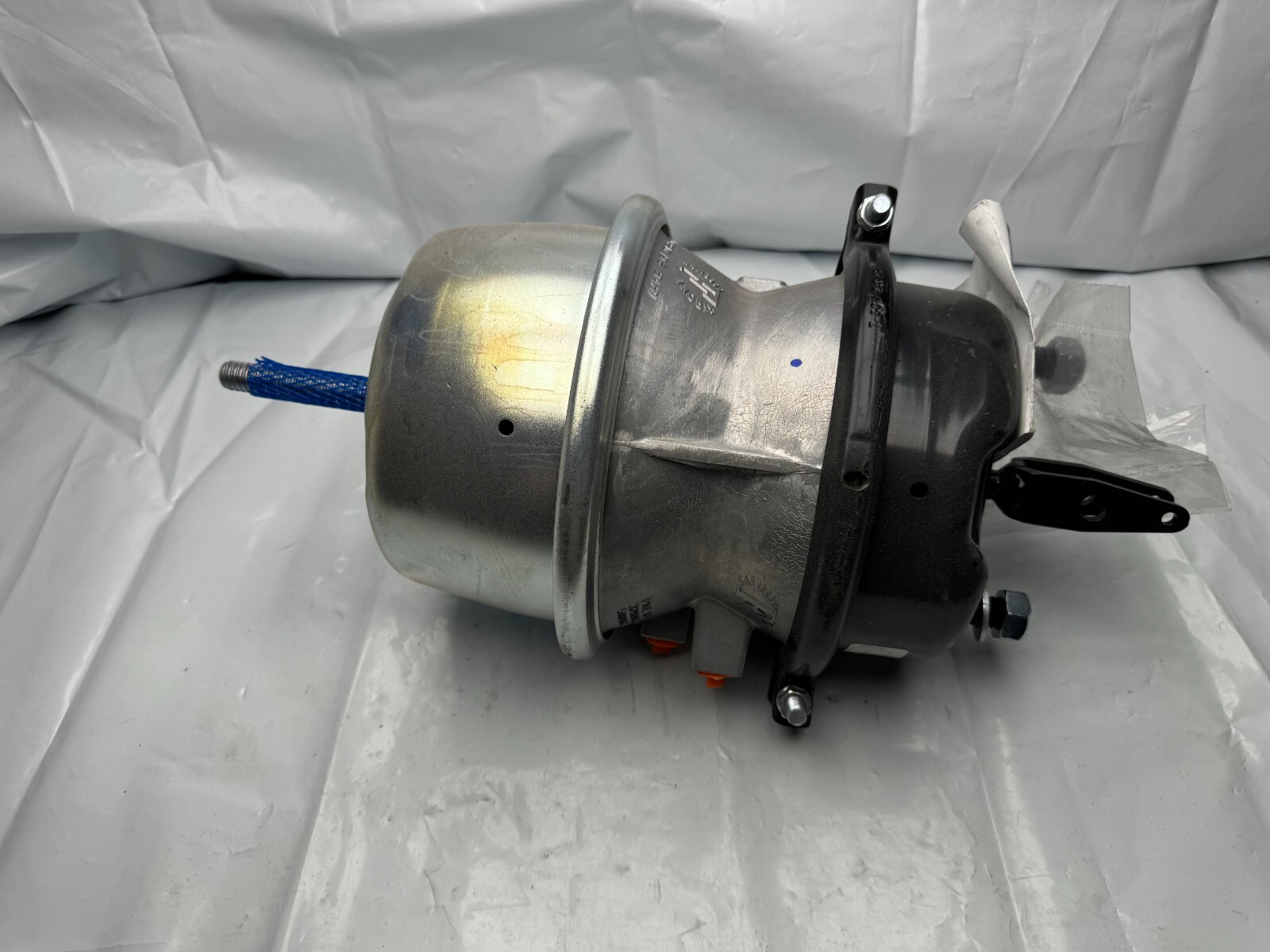 GC3036LCW HALDEX BRAKE CHAMBER
