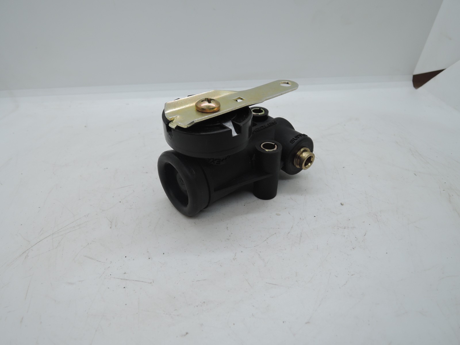 H00600P OEM HADLEY Peterbilt- Volvo All-Makes Valve-Height Control