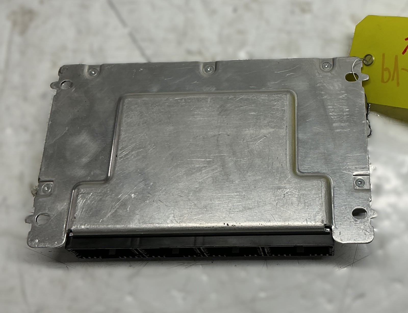 Genuine Volvo SLCM 12V Control Module Continental A2C3843730095 PN 23288975