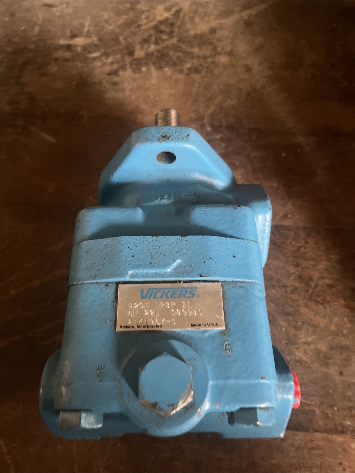 NOS VICKERS V20F 1P8P 1A6H 22L 02-141967-5 STYLE VANE PUMP