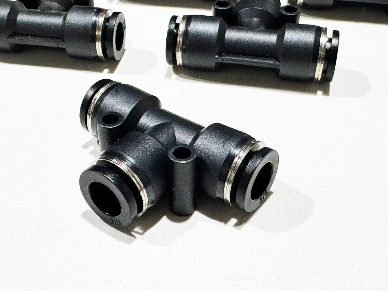 6 Pack Air Line Fittings 3/8″ PTC air line x 3/8″ NPT straight air ride bags