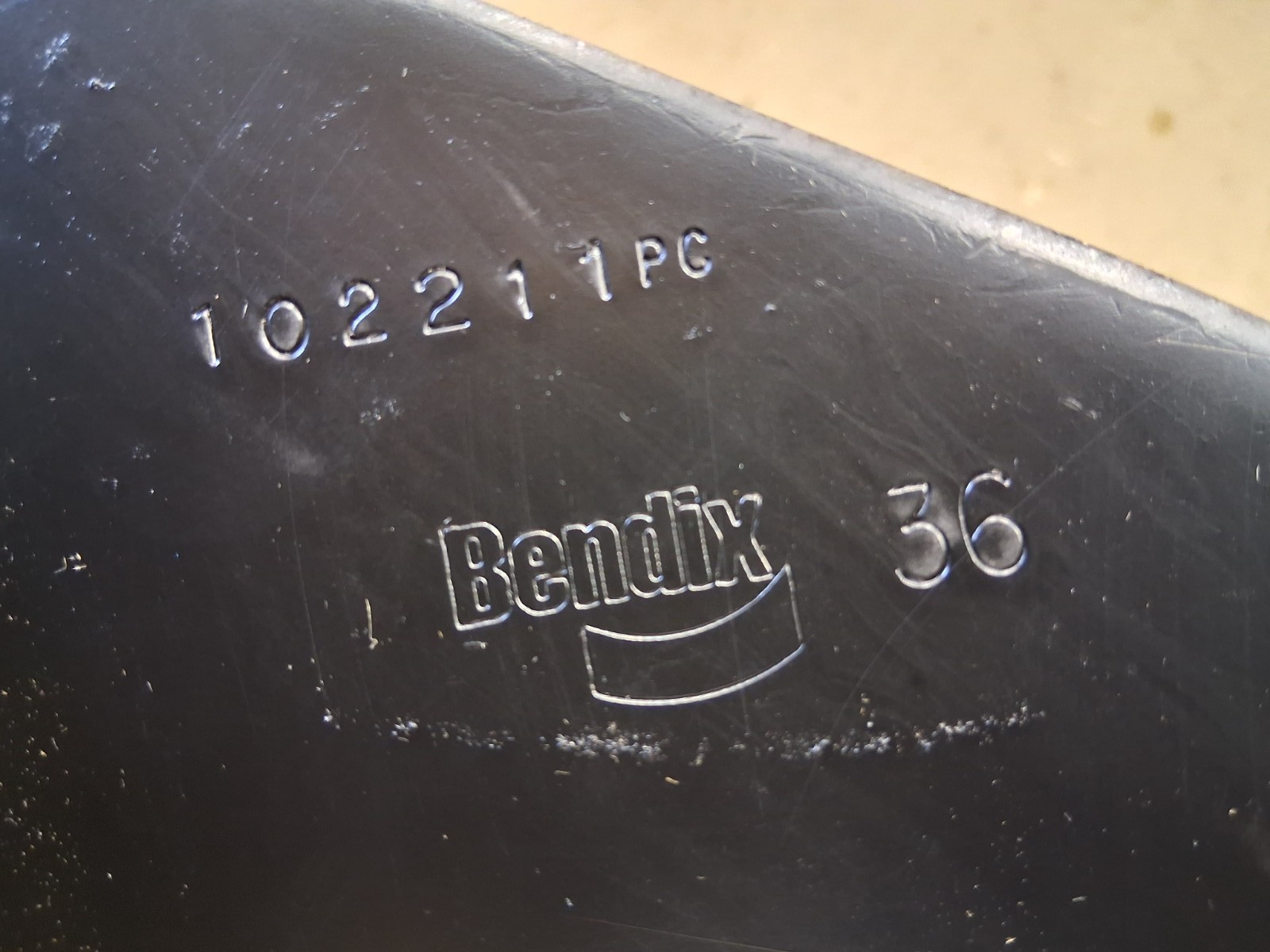 Bendix 10221 BRACKET AND TUBE BRAKE CHAMBER SUPPORT K083014