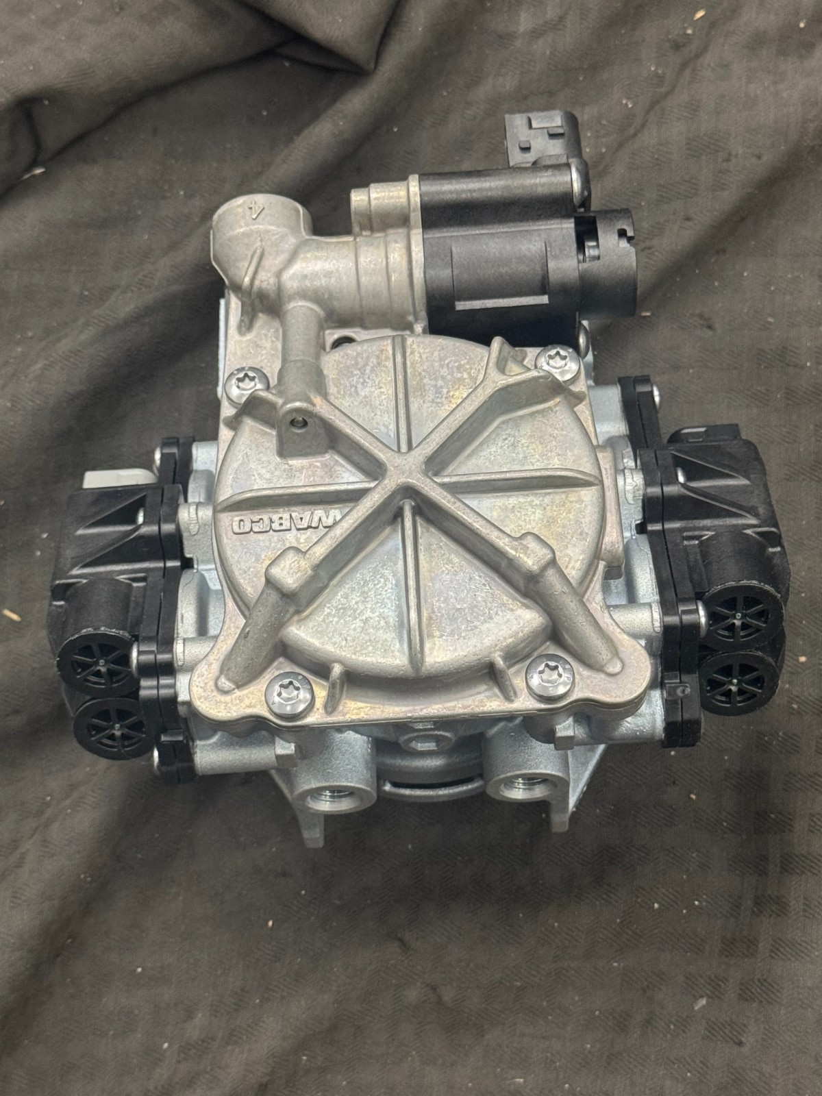WABCO GENUINE MERITOR WABCO WAB RELAY VALVE 9760001100