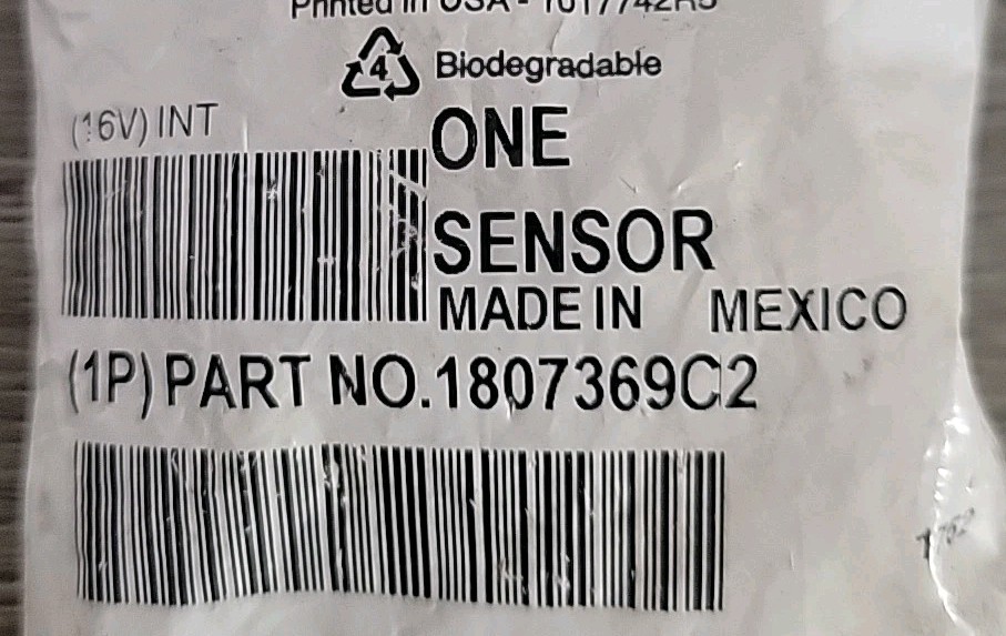 Genuine OEM International Oil Pressure Sensor 1807369C2