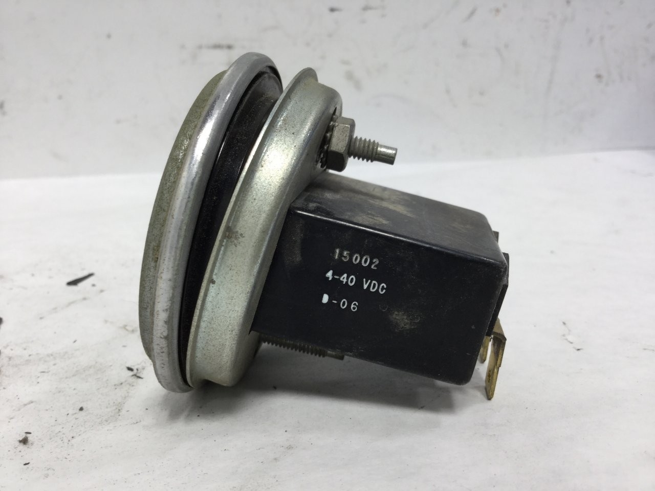 Ford LTS9000 HOUR METER Gauge – Used | P/N 15002