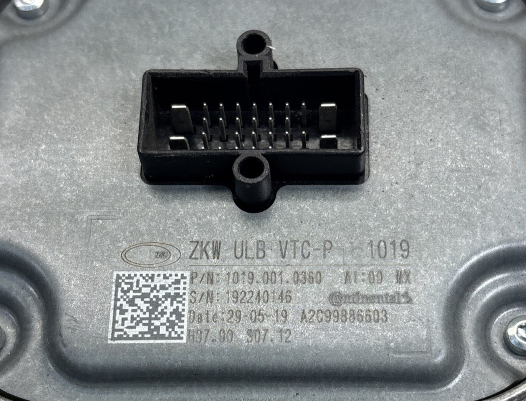 VOLVO VNL 2-GEN SEMI TRUCK 19+ MAIN BALLAST, ZKW ULB VTC-P 1019 A2C99886603