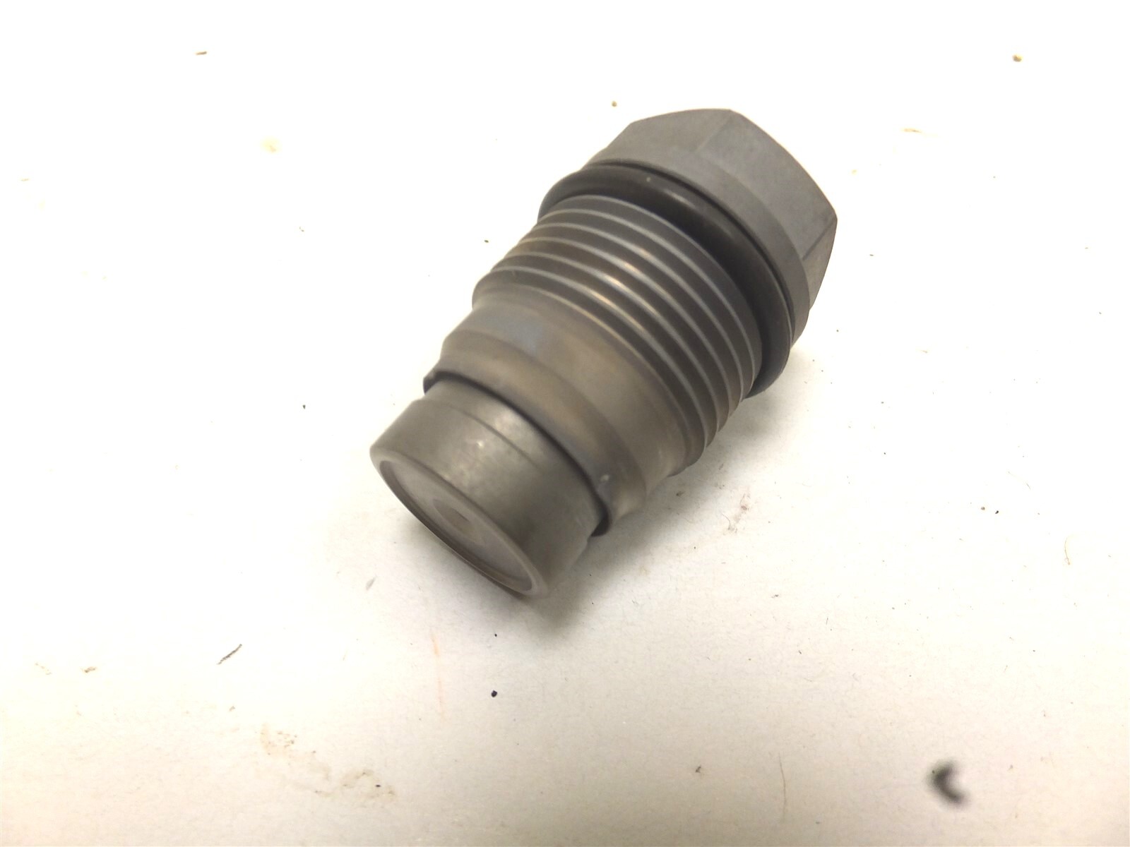 3004758C91 NEW INTERNATIONAL PRESSURE LIMITING VALVE ASSEMBLY 3005557C1