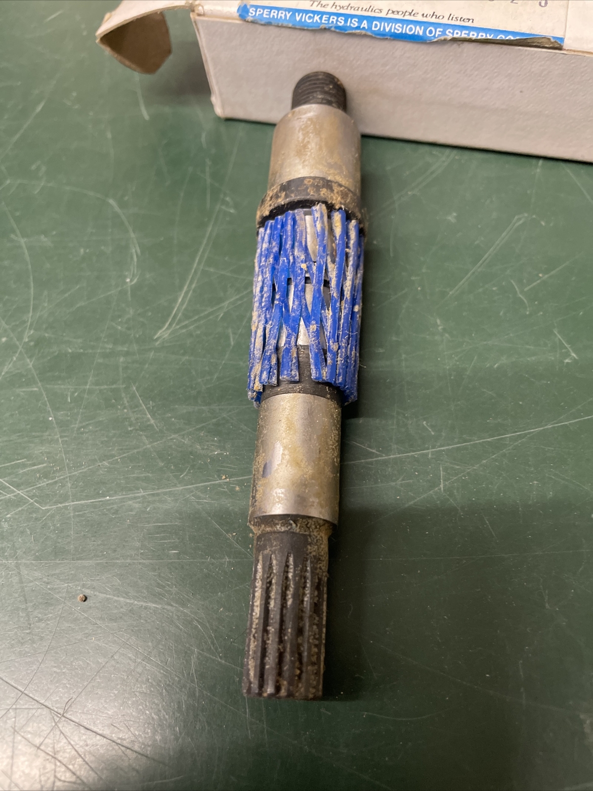 Sperry VICKERS 250455 VTM42 1250455 KEYED SHAFT NEW REPLACMENT