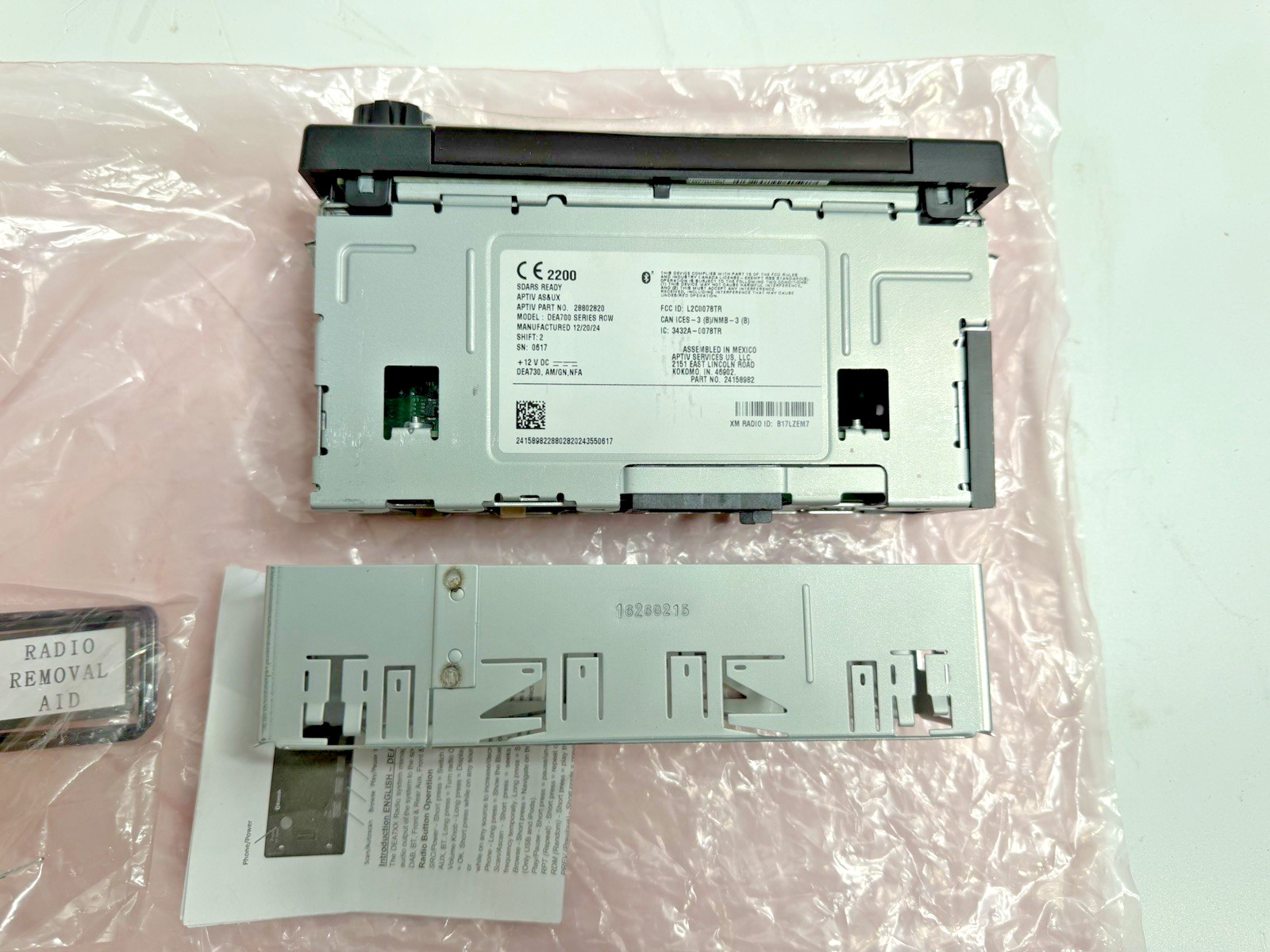 PP107180-7301131200 Genuine Pana Pacific Radio OEM Paccar DEA730 PB AMBER NEW!